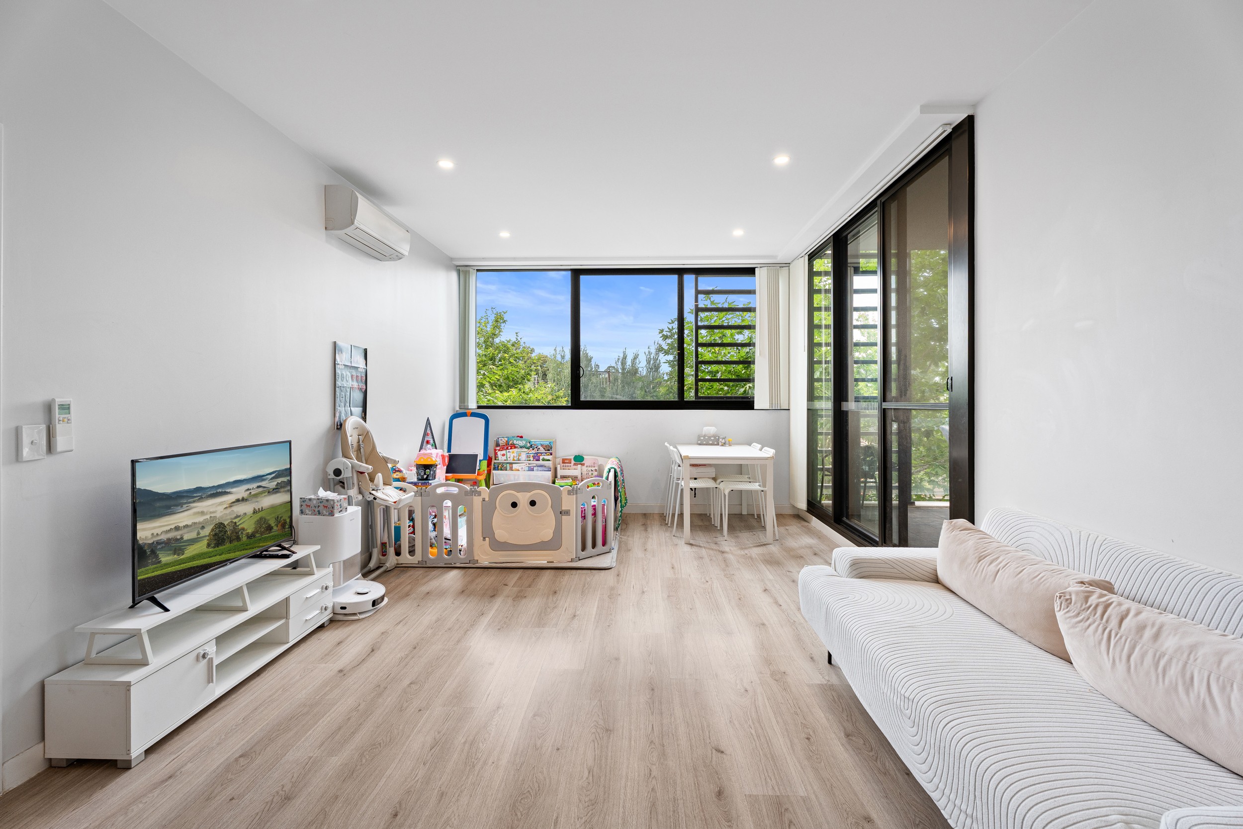 202/81B Lord Sheffield Circuit, Penrith, NSW 2750