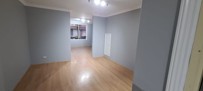 8/104-106 Metella Road — photo 3 of 10