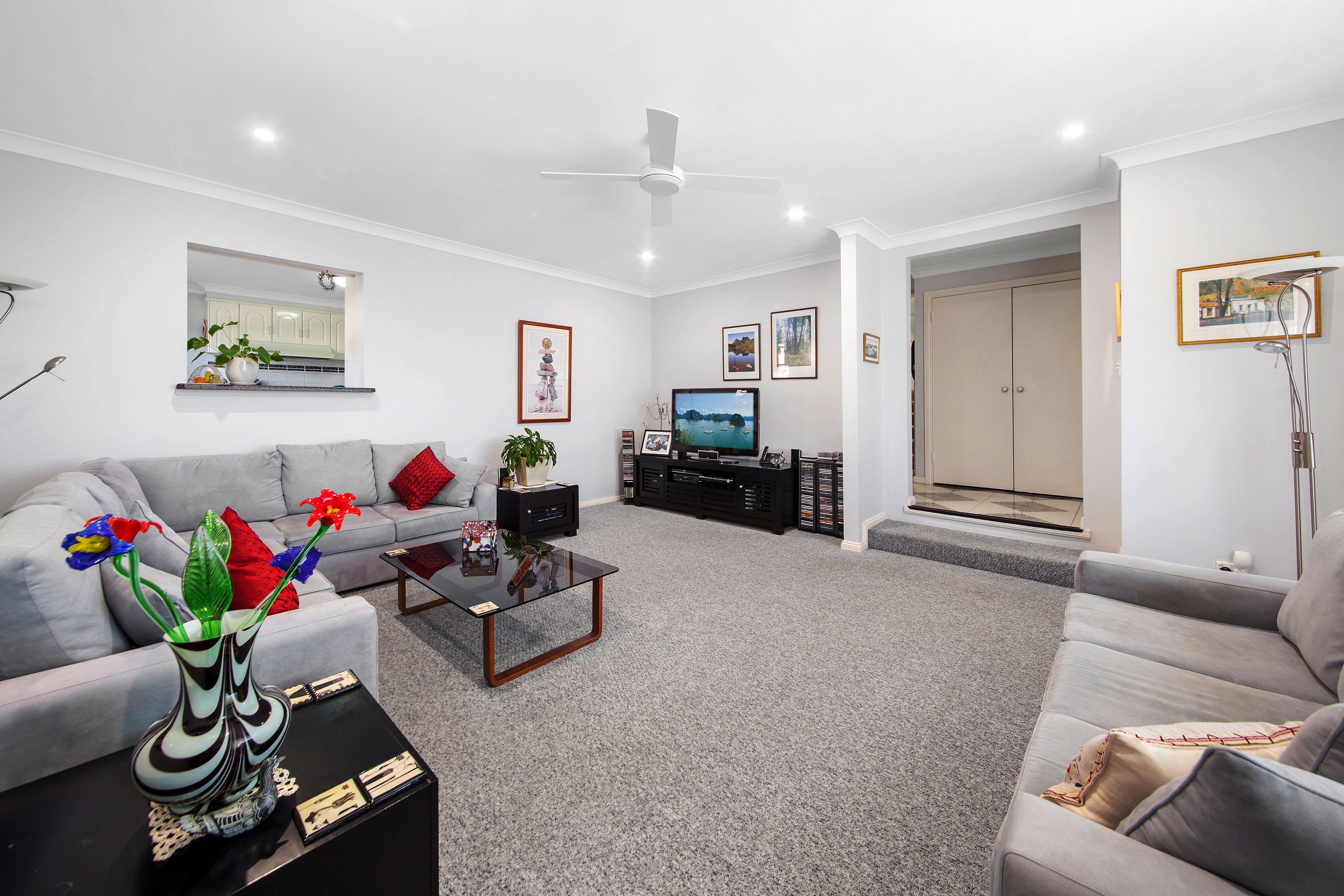33 Mariner Road, Illawong, NSW 2234