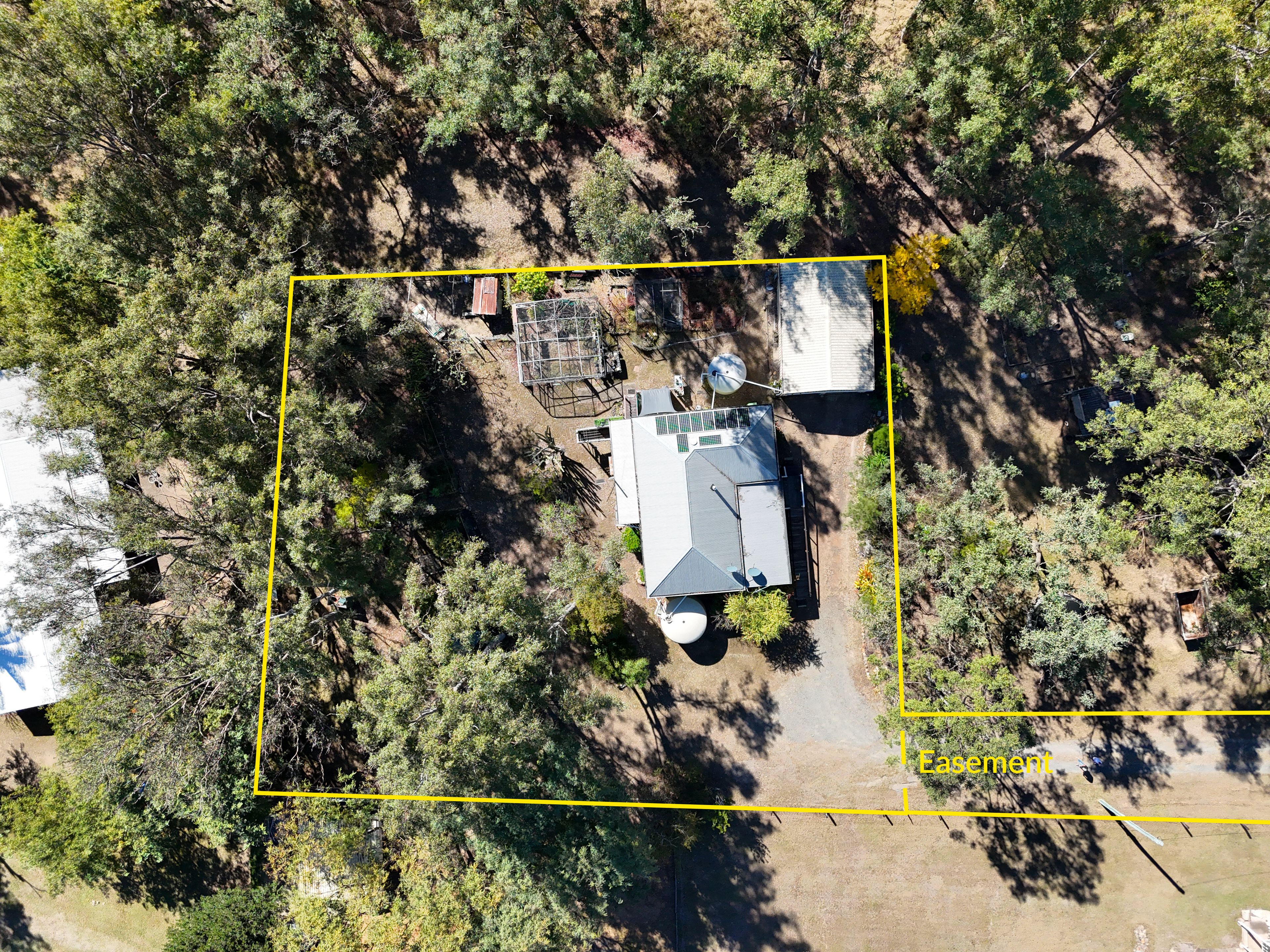 11 East Street — photo from Ray White Rural Esk | Toogoolawah
