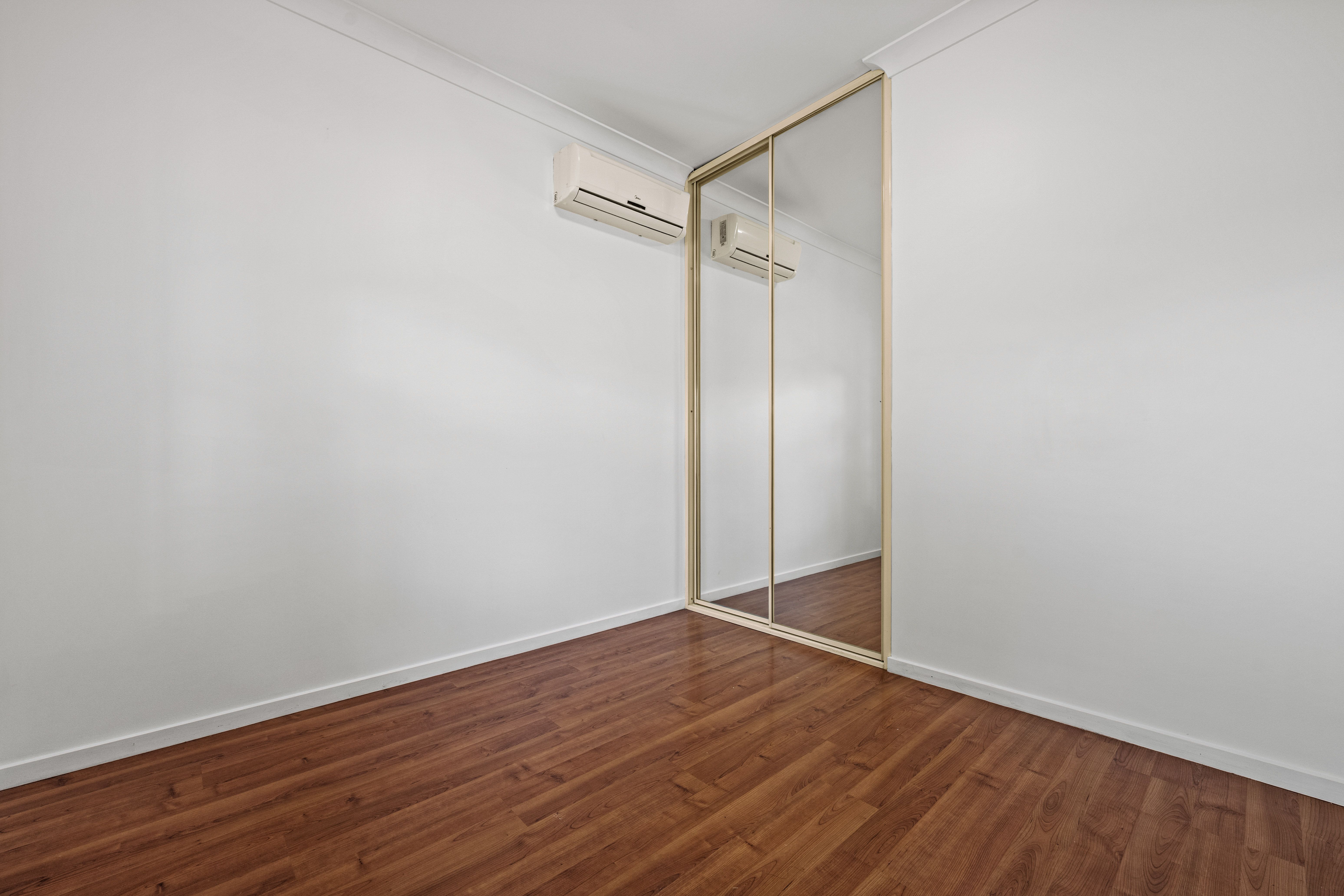 55 Rolleston Avenue — photo 11 of 25