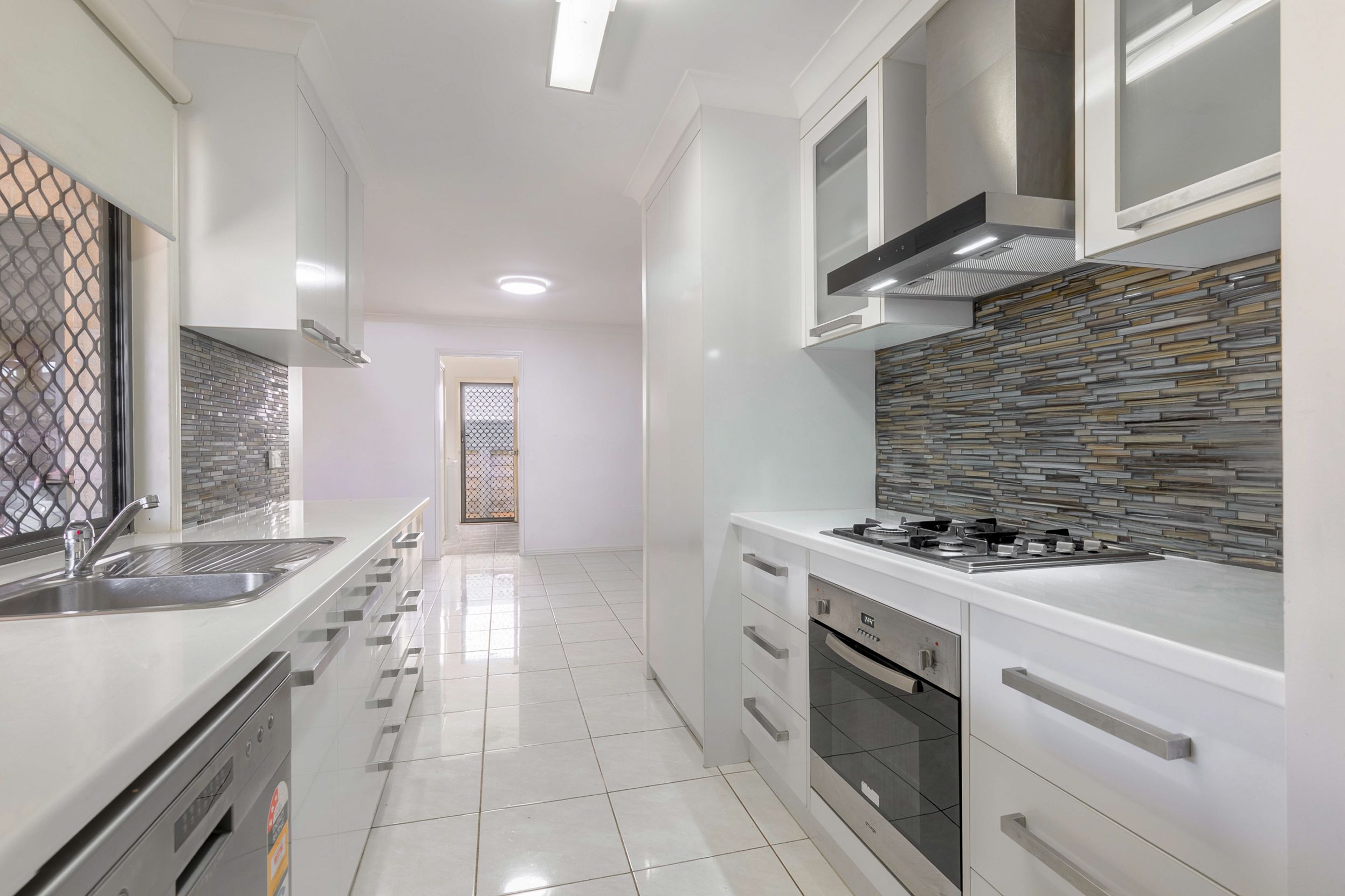 184 J Hickey Avenue — photo 3 of 19