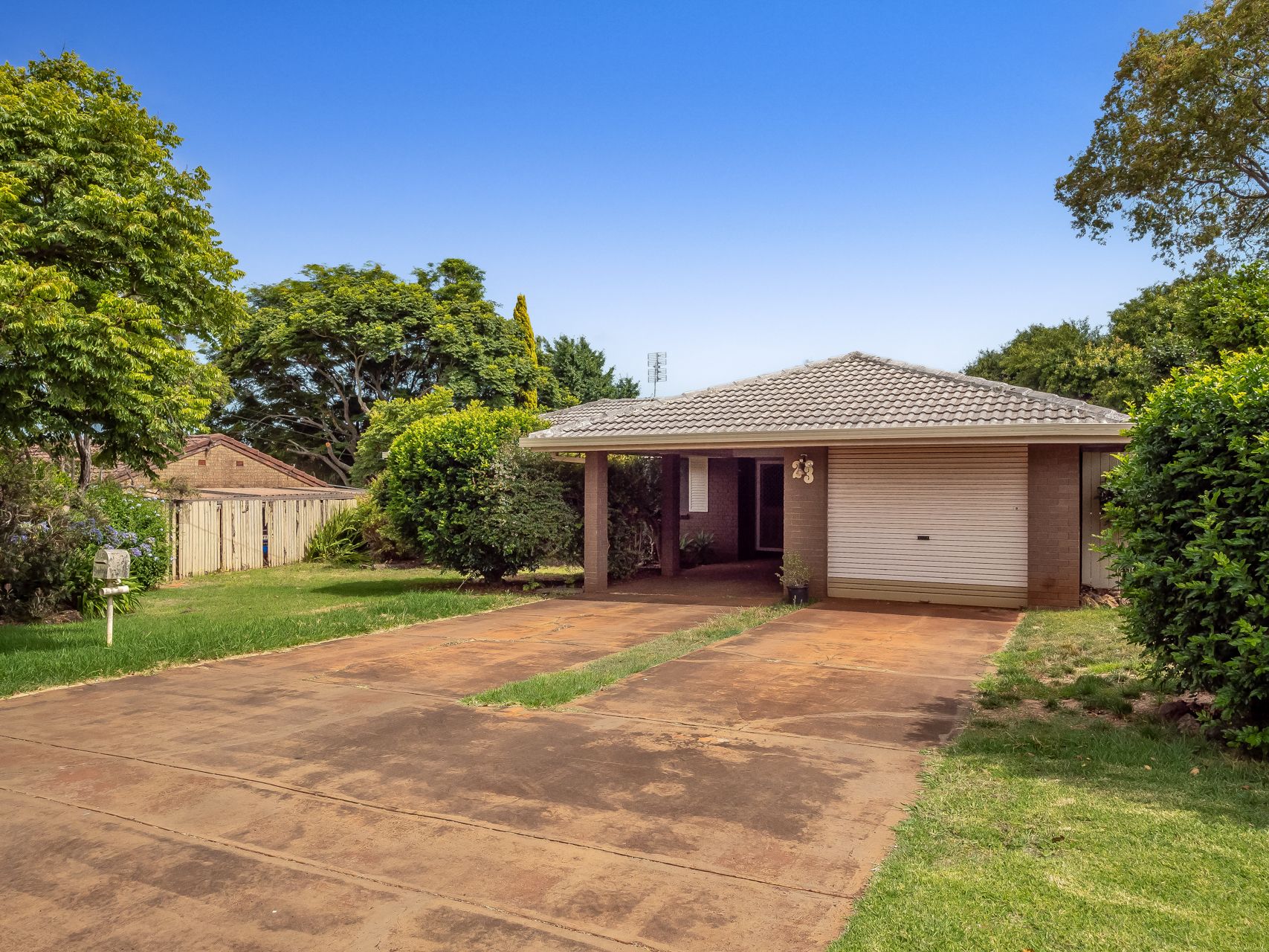 23 Hibiscus Drive, Centenary Heights, QLD 4350