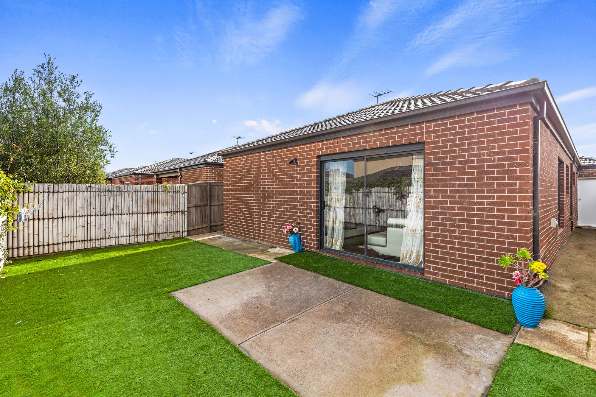 54 Brightvale Boulevard — photo 15 of 16