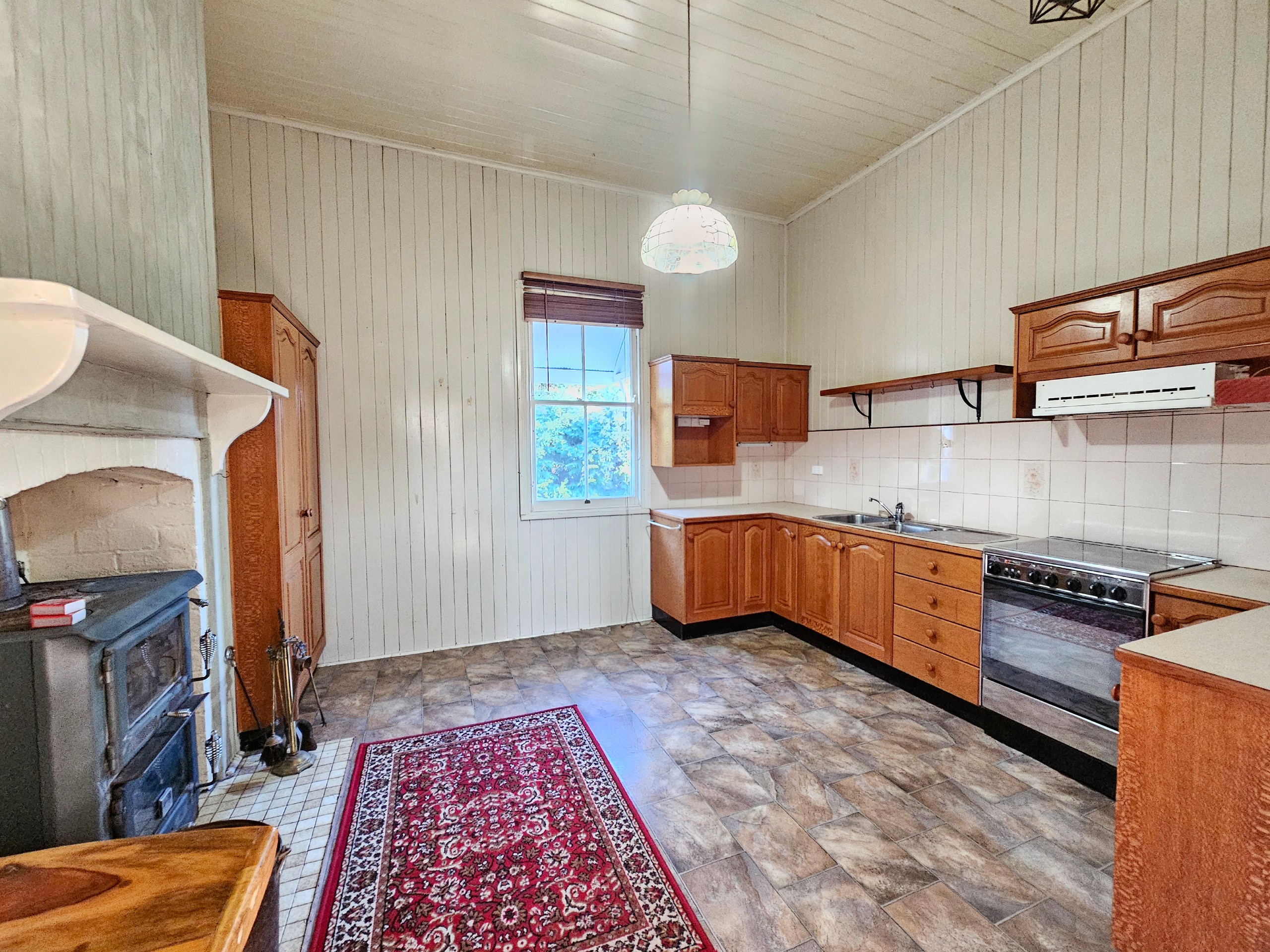 21 Andrews Road, Crows Nest, QLD 4355