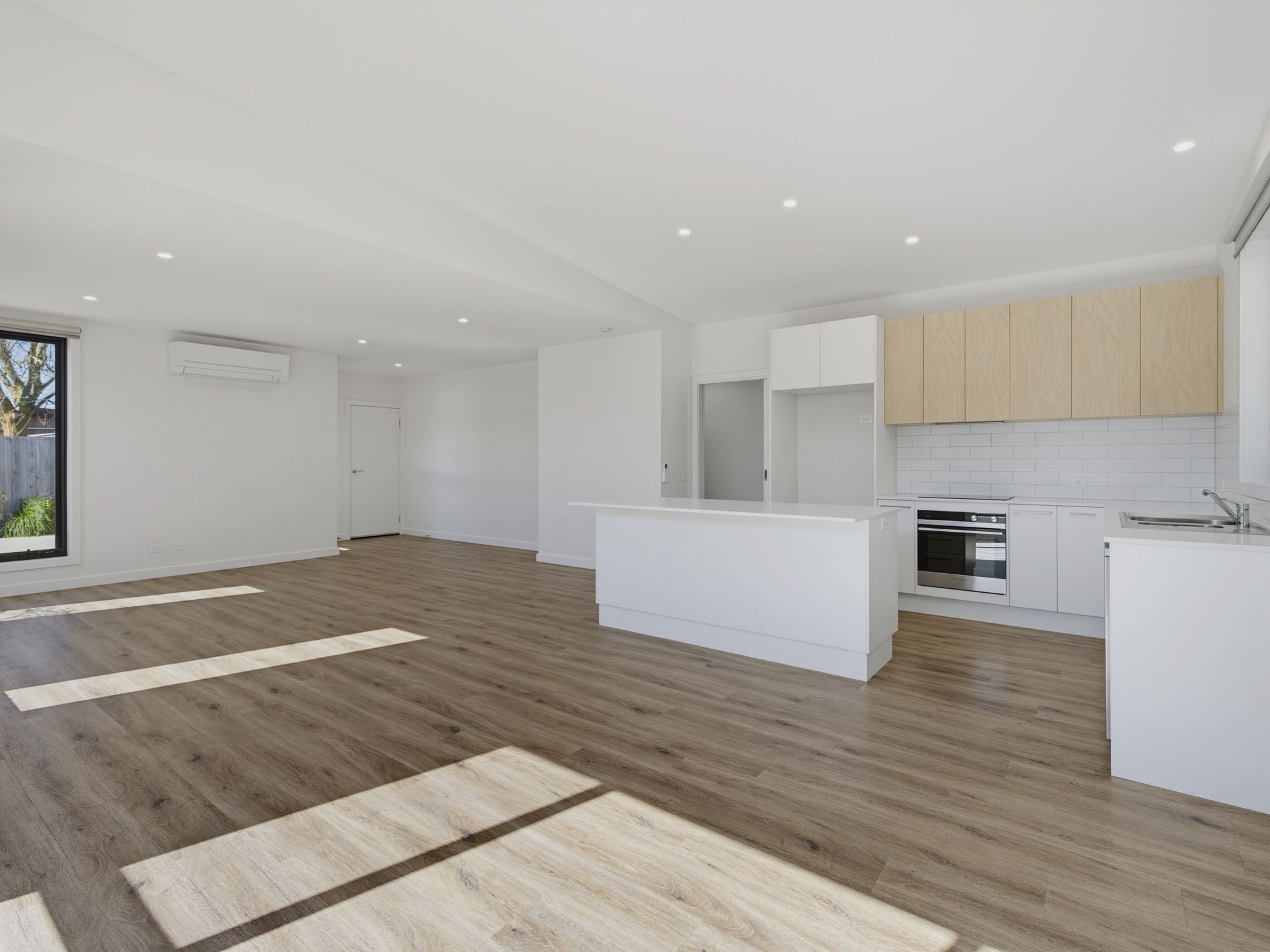 3/7 Campbell Street — photo 7 of 17