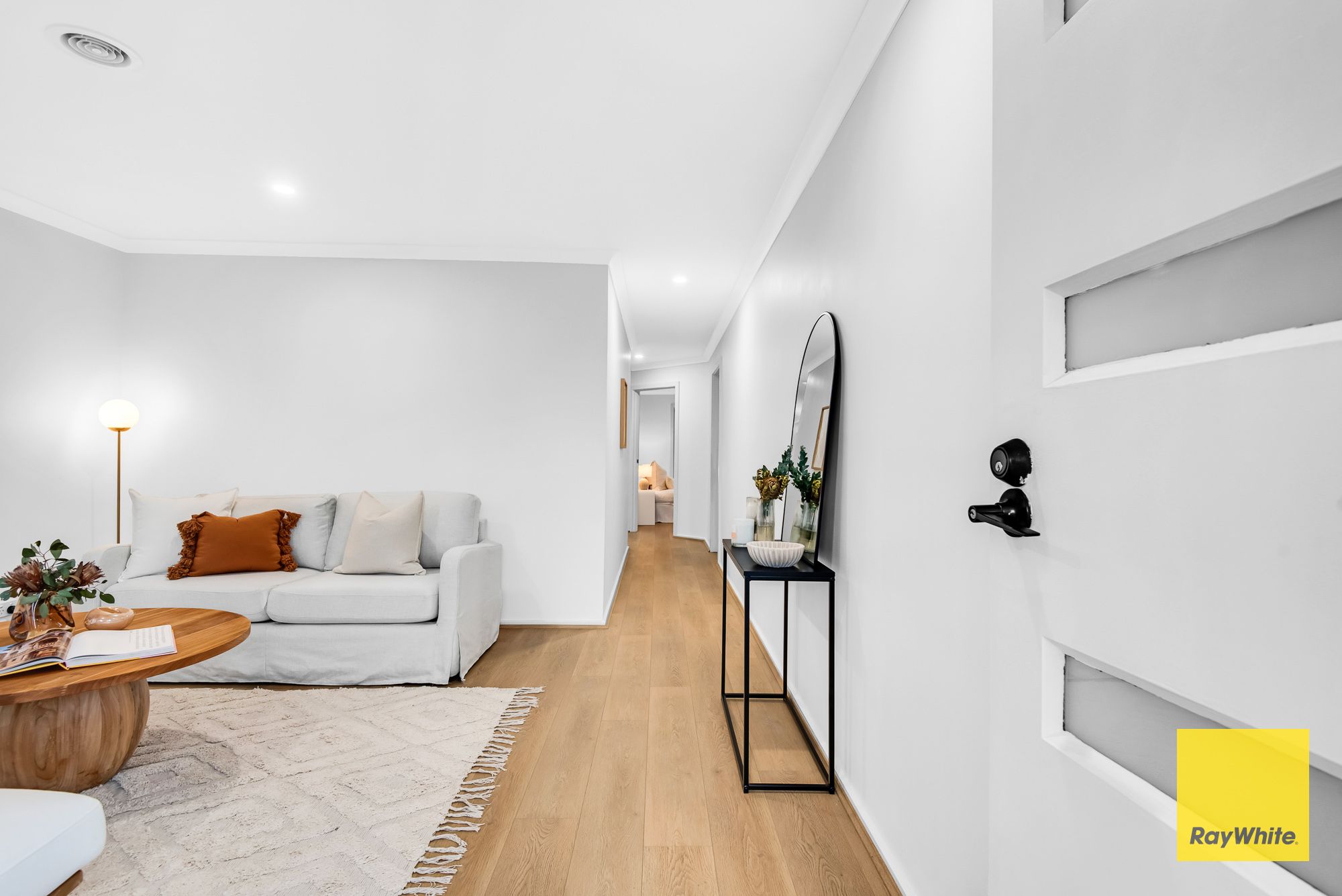 2/12 Starflower Way, Truganina, VIC 3029