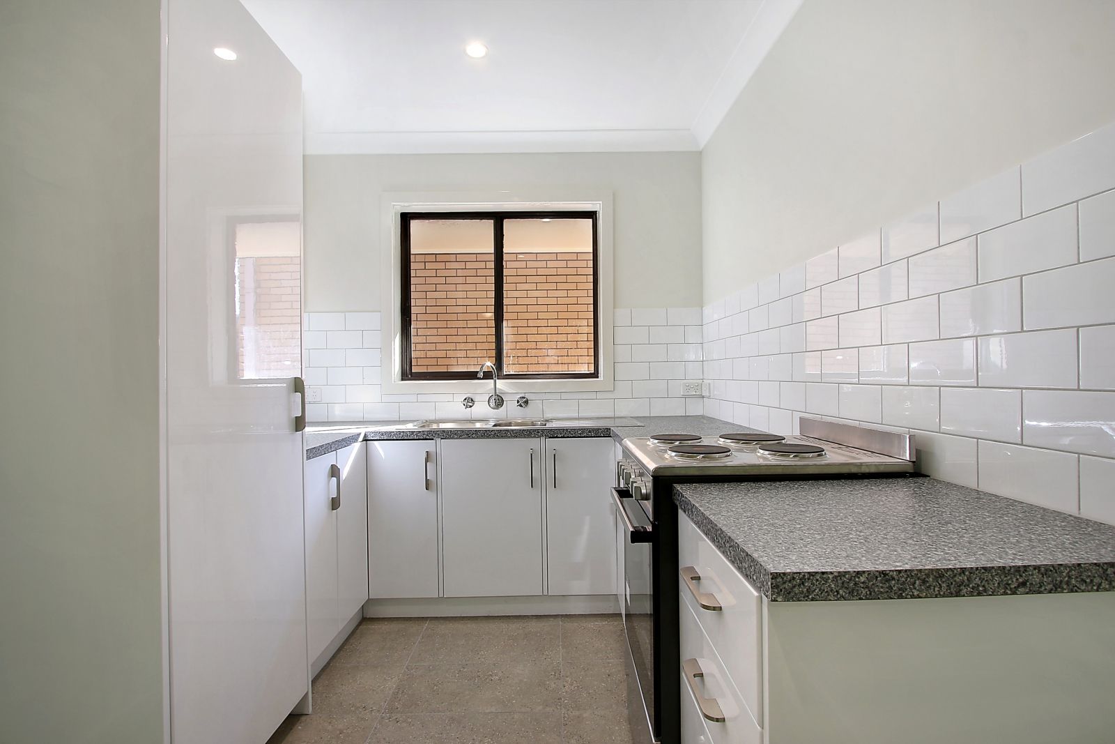 4/682 Wilkinson Street, Glenroy, NSW 2640