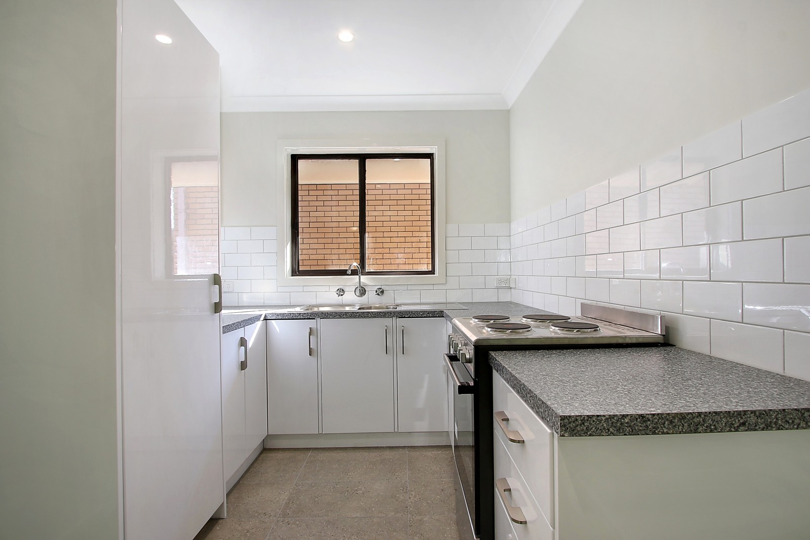 4/682 Wilkinson Street, Glenroy, NSW 2640