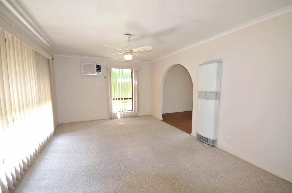 14 Lacebark Court, Thurgoona, NSW 2640