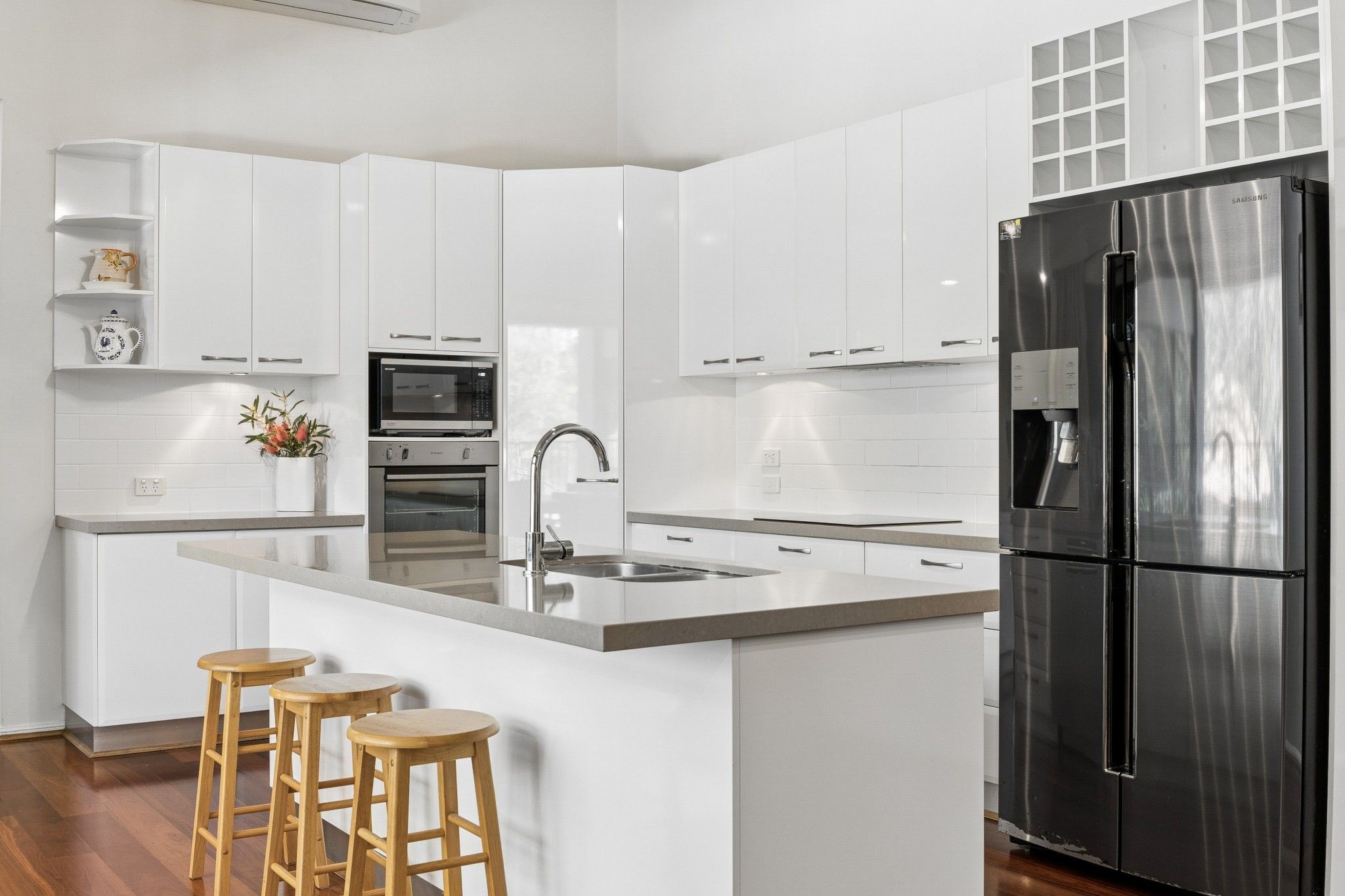 124 Corvus Drive — photo 4 of 28