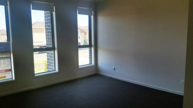 13 Norwood Avenue, WEIR VIEWS, VIC 3338