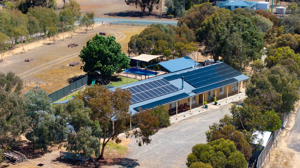 133-137 Hetherington Street, Deniliquin, NSW 2710