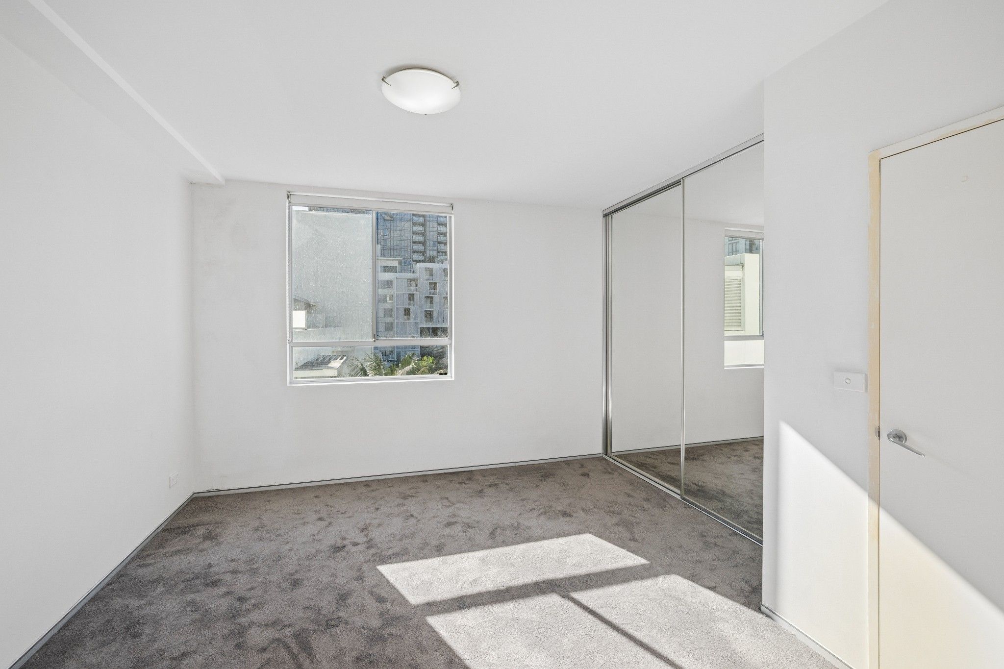 G303/10-16 Marquet Street — photo 13 of 24