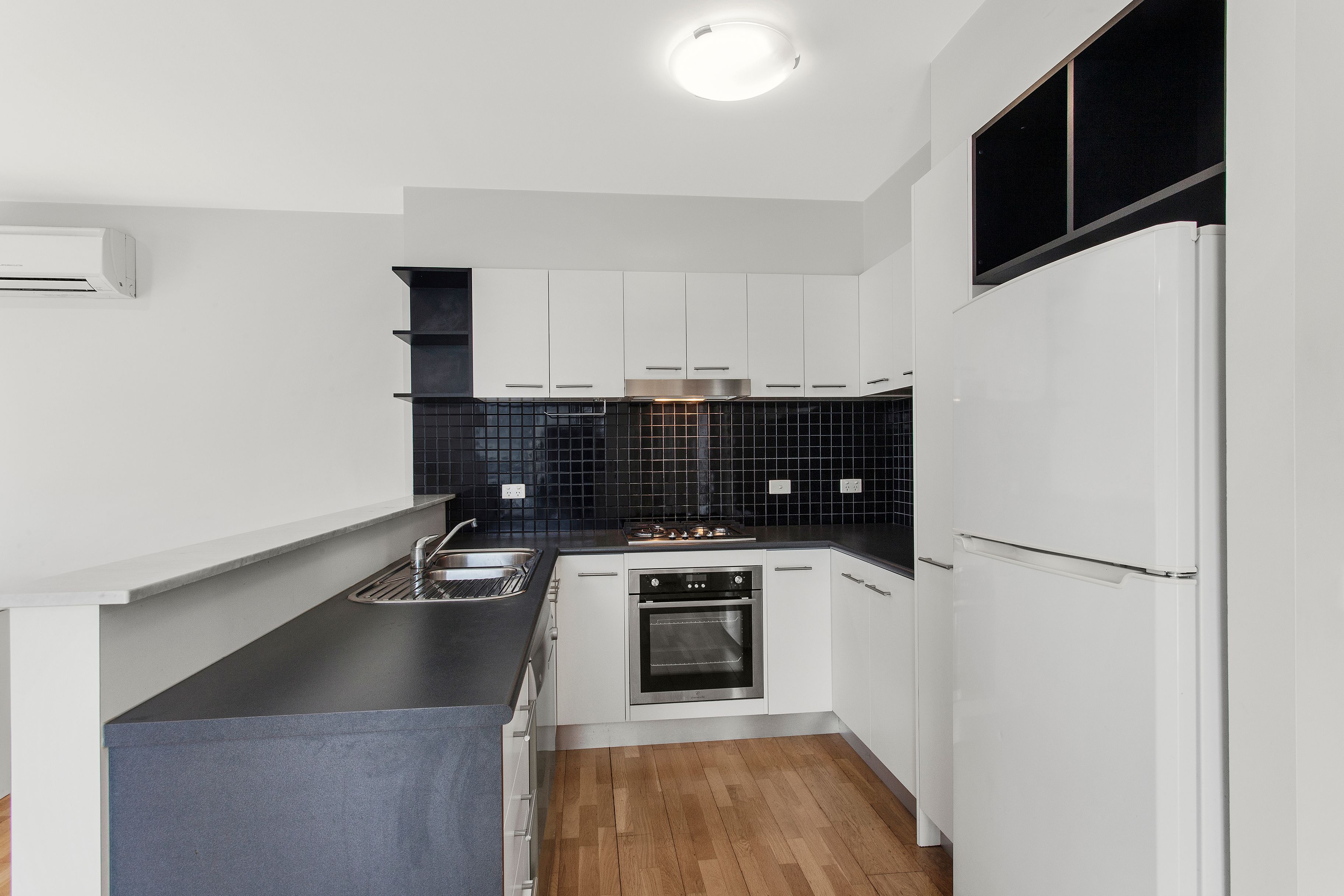 1310/87 Franklin Street, Melbourne, VIC 3000