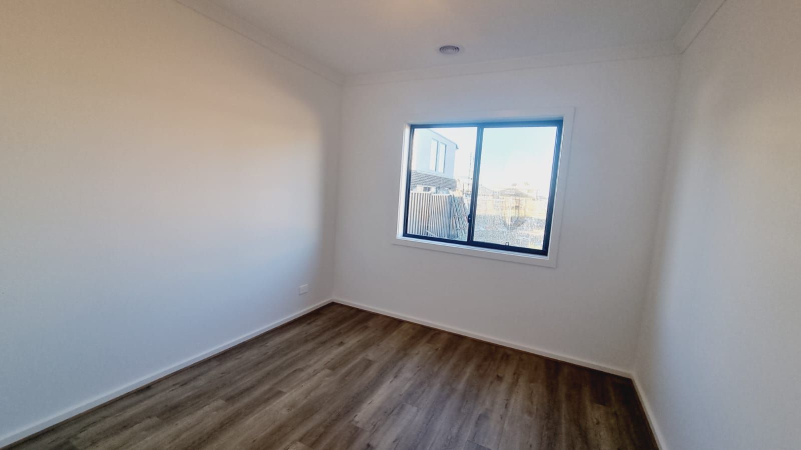 3 Cowal Street — photo 13 of 17