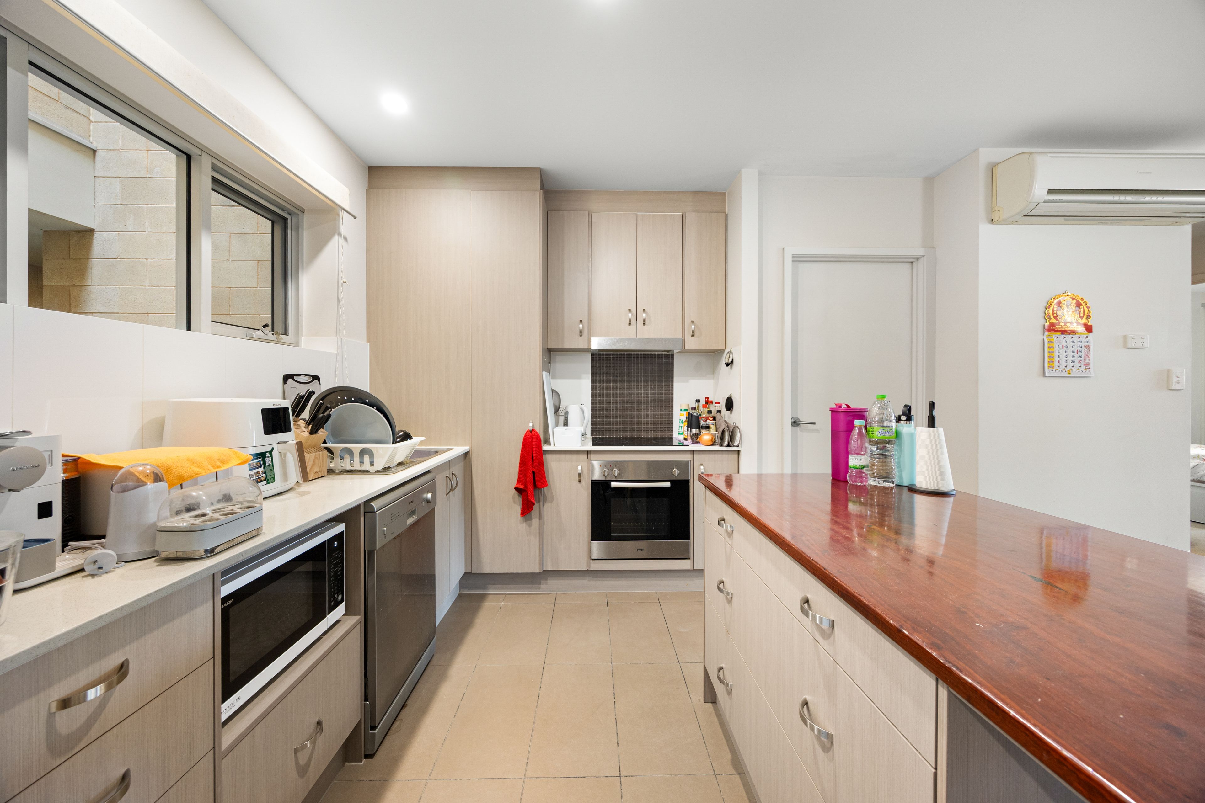 203/129 Sturt Street — photo 5 of 17