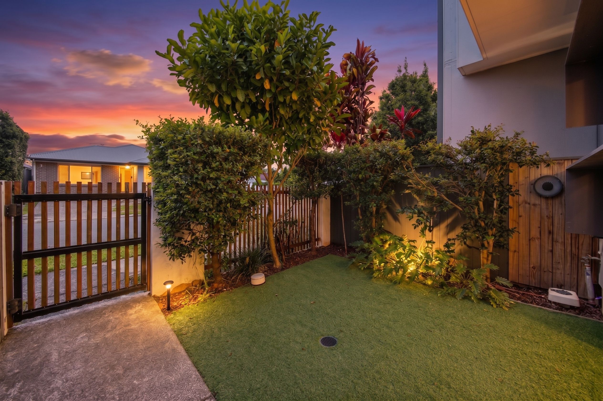 6 Olivia Crescent — photo 5 of 14