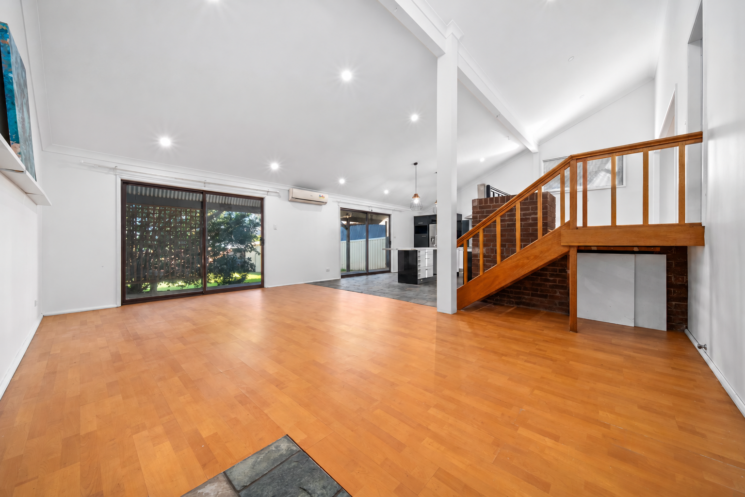 13 Maranie Avenue — photo 6 of 13