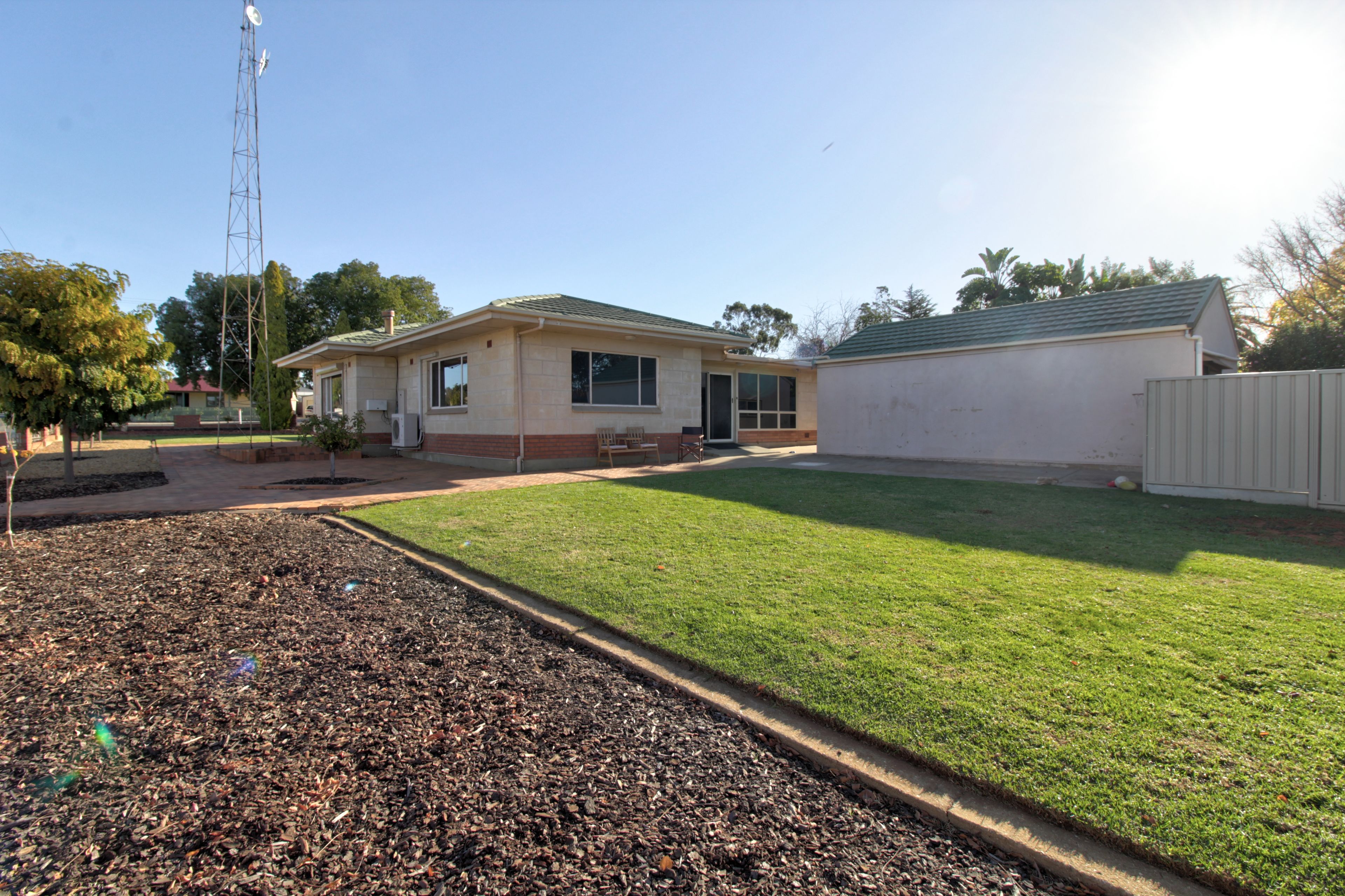 11 Fourth Street, Loxton, SA 5333