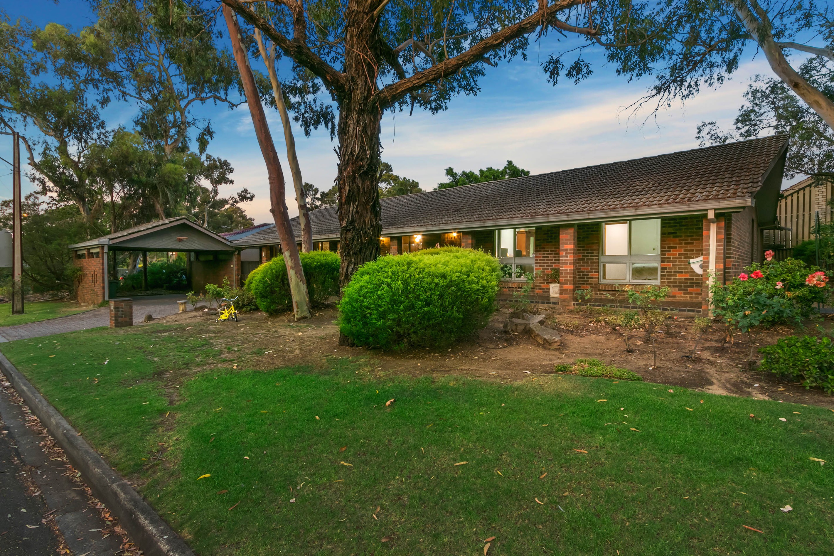 1 Eucalypt Parade, St Agnes, SA 5097