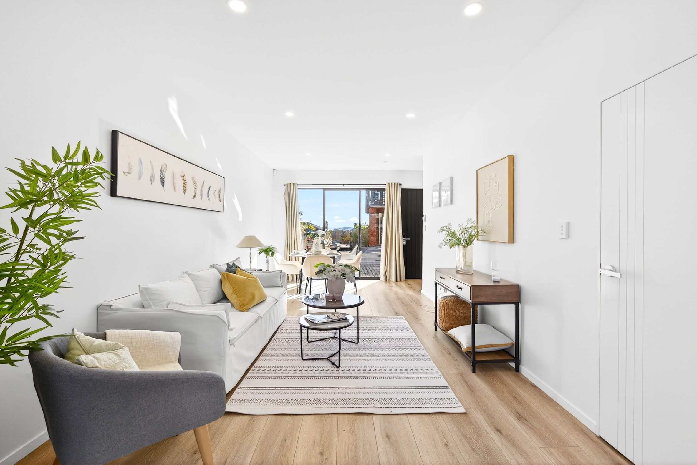 4/233 Great North Road, Henderson, Waitakere City