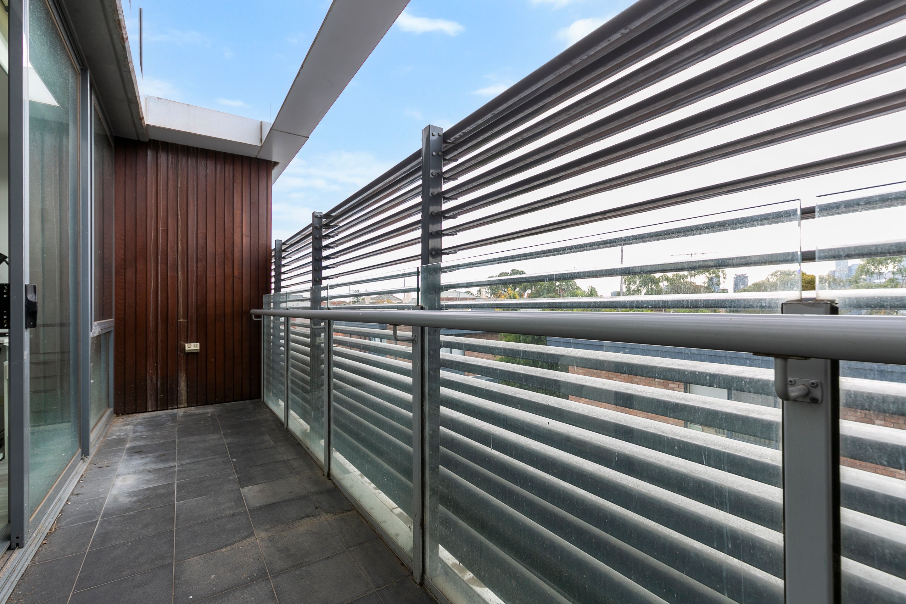 207/115 Nott Street — photo 8 of 9
