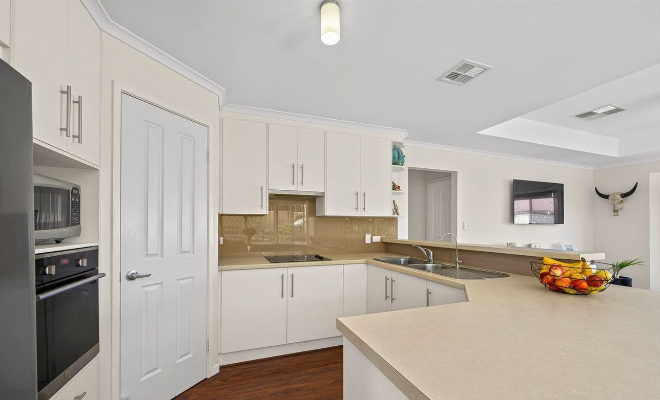 695 Grand Boulevard, Seaford Meadows, SA 5169