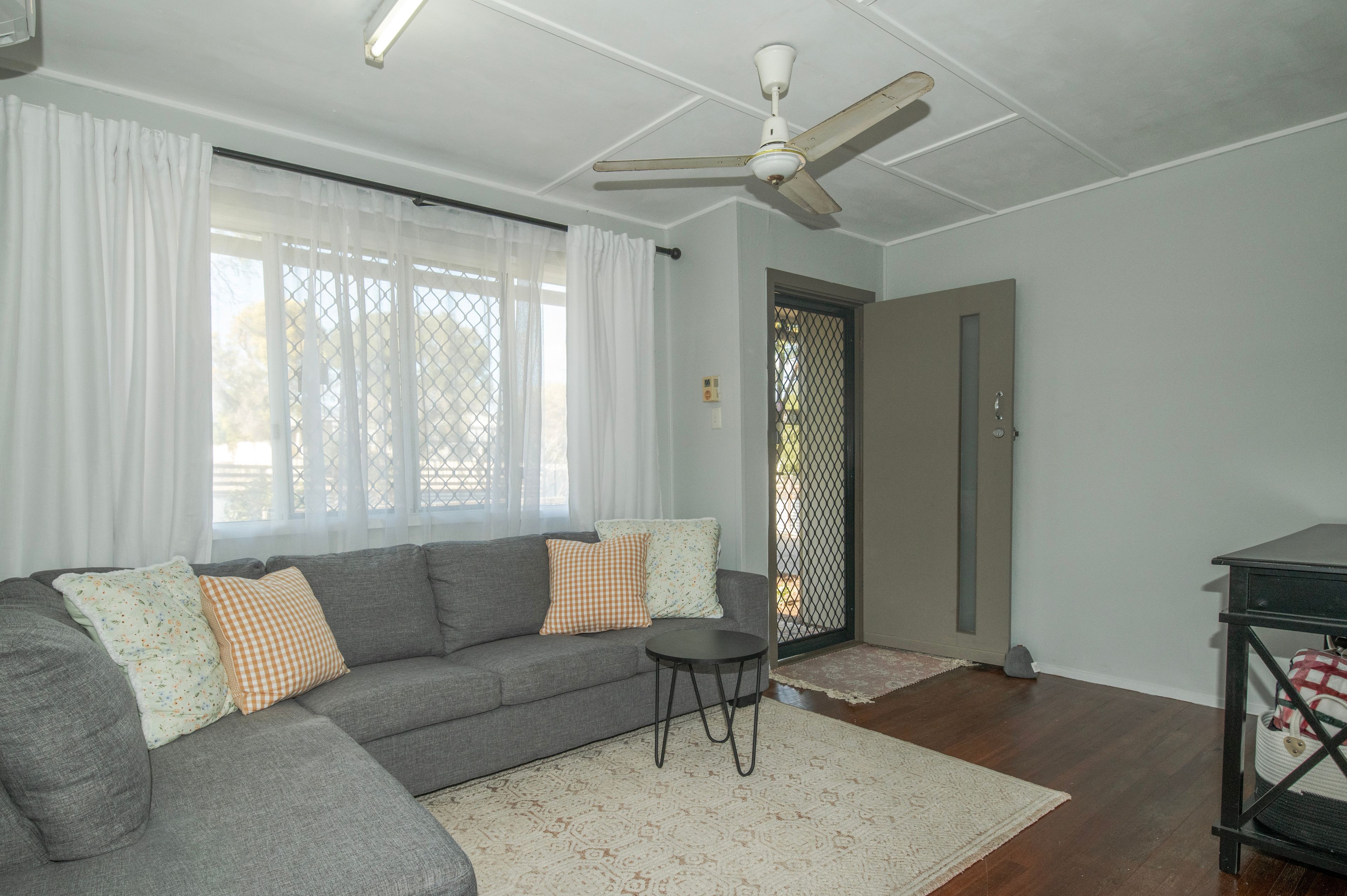 29 Collins Street, Biloela QLD 4715