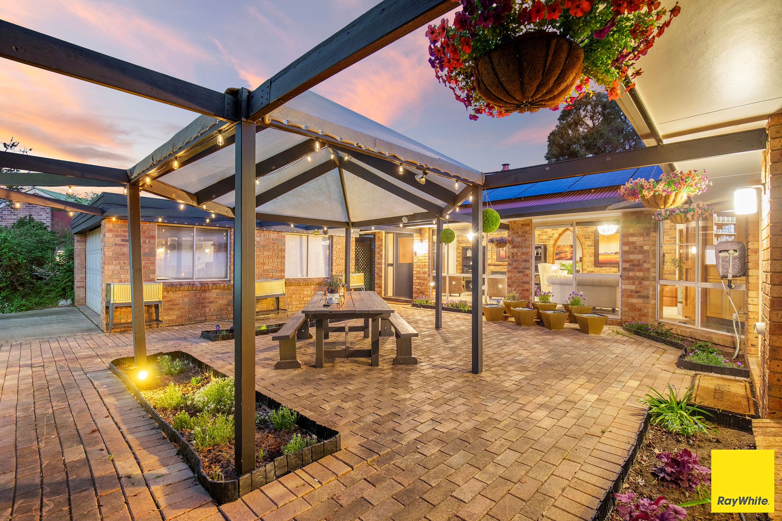 7 Napier Court , Armidale NSW 2350