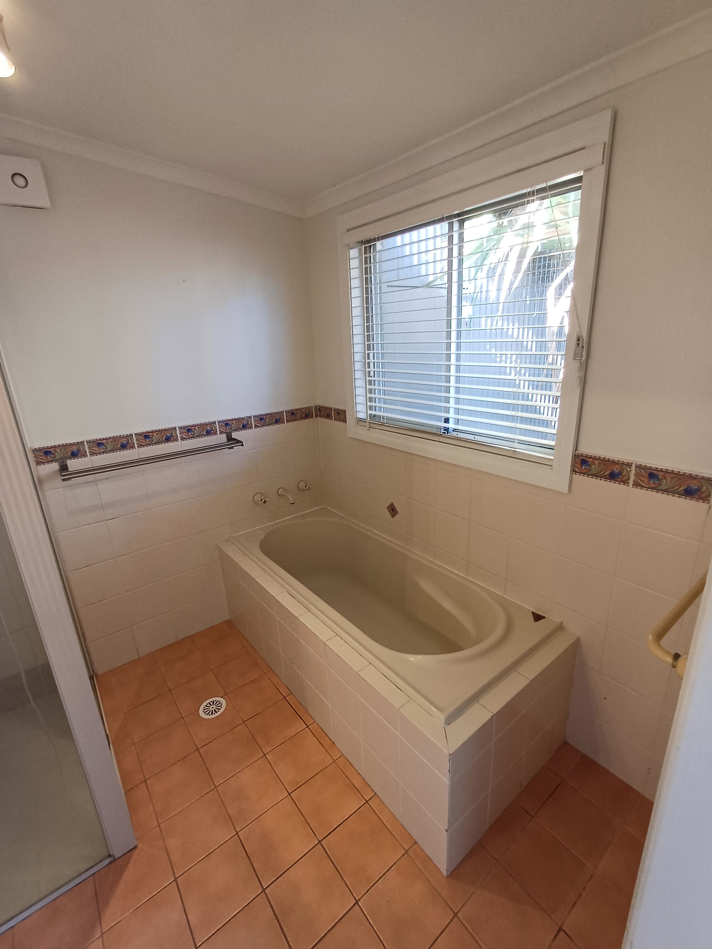 16 Tallayang Street, Bomaderry, NSW 2541 Leased House Ray White