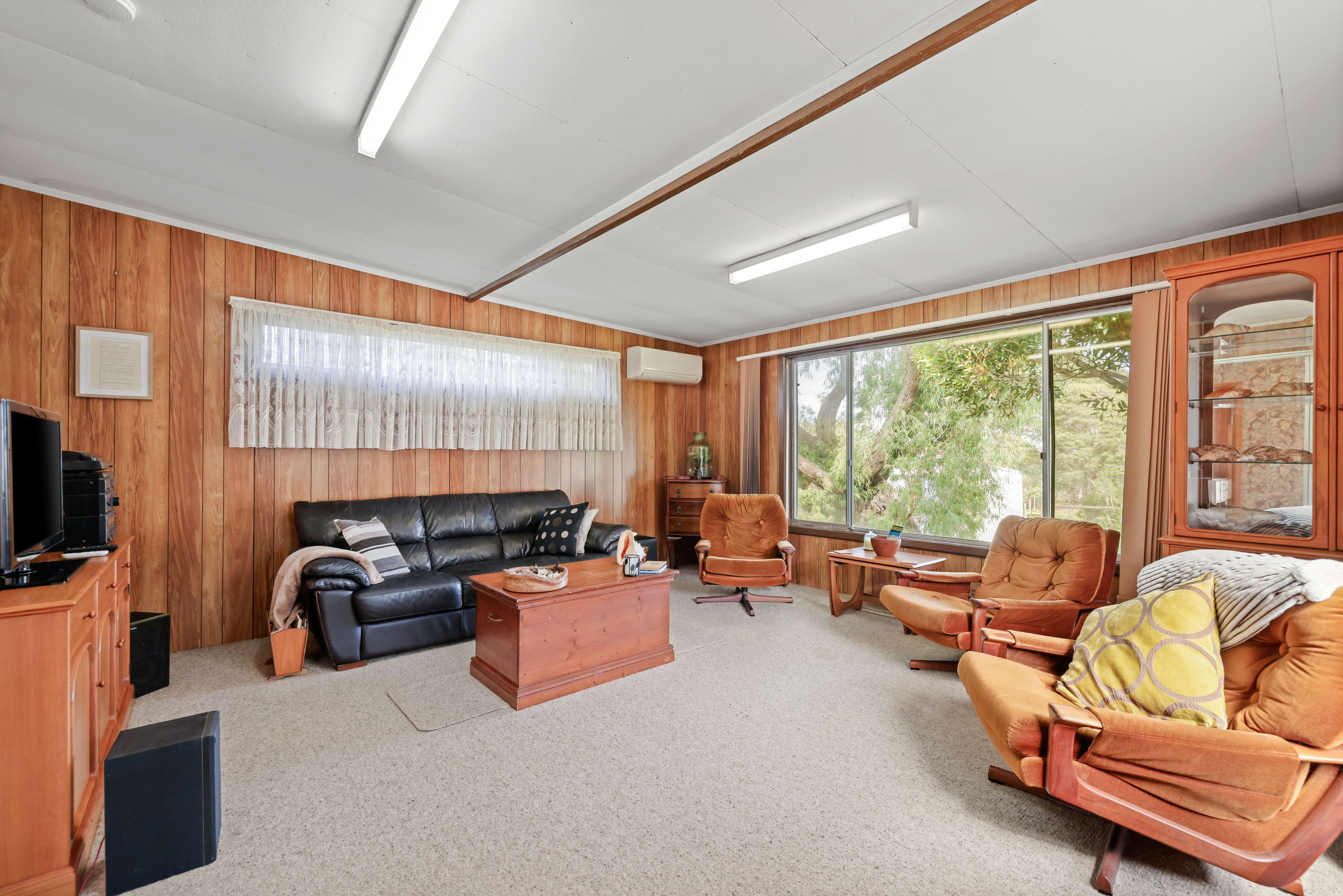 3 Evenglow Court — photo 3 of 11