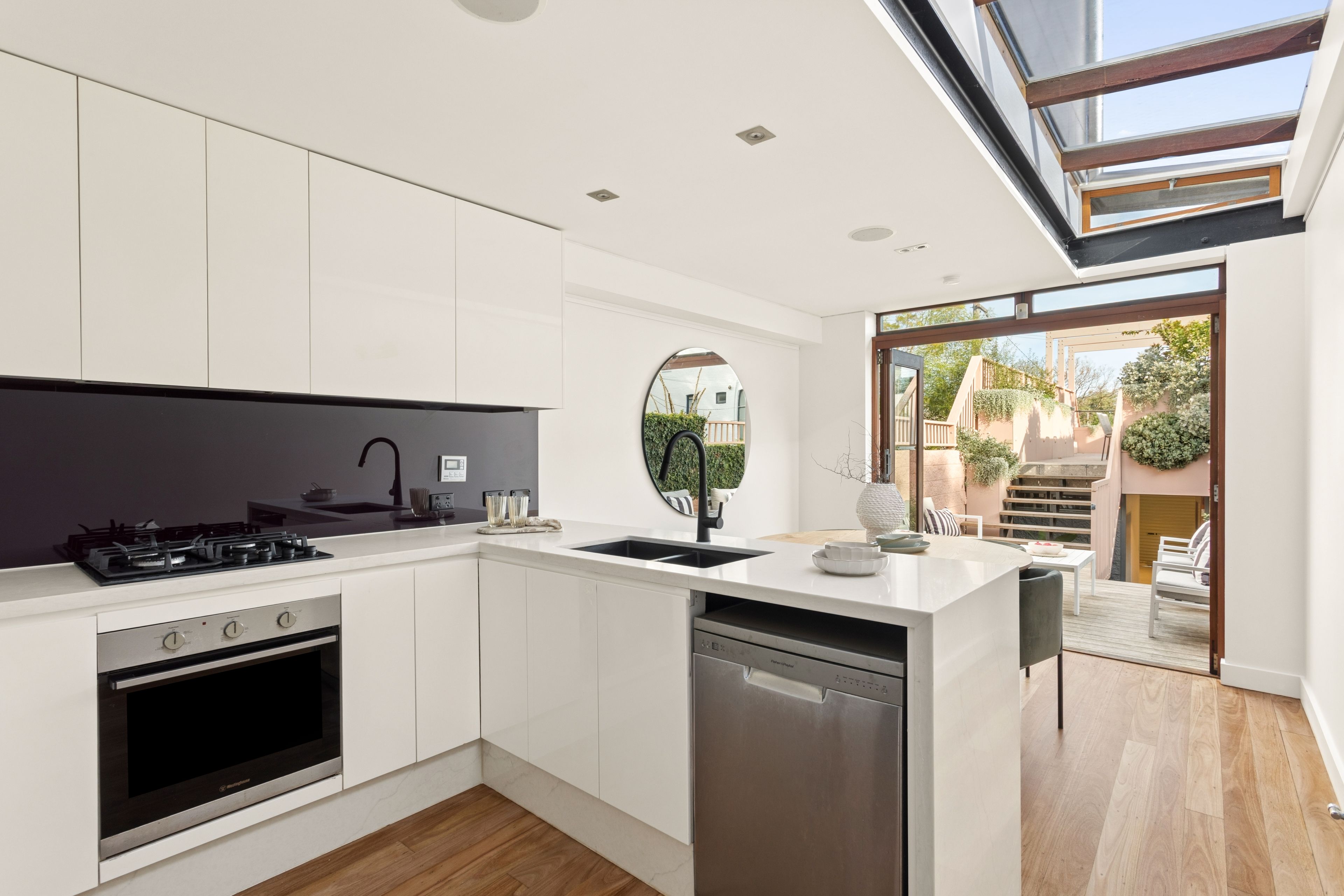 182 Henderson Road, Alexandria, NSW 2015