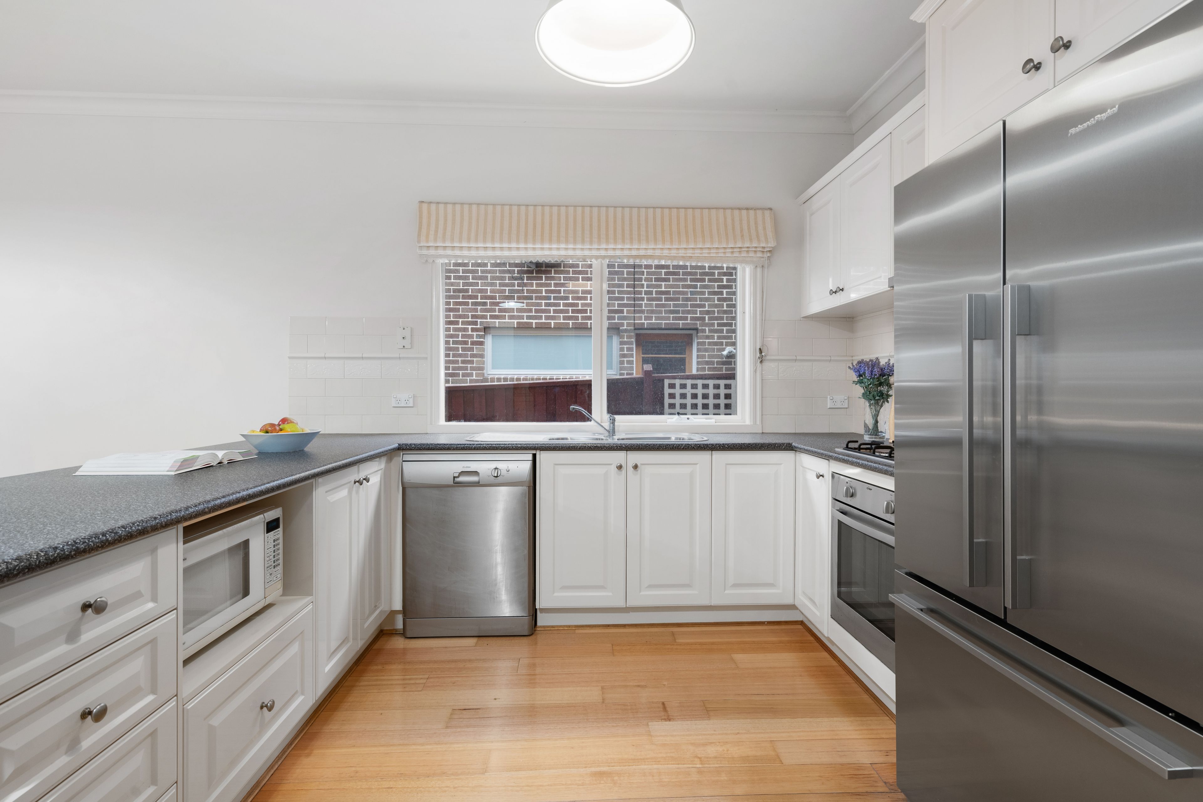 1 Lelean Close, Bundoora, VIC 3083