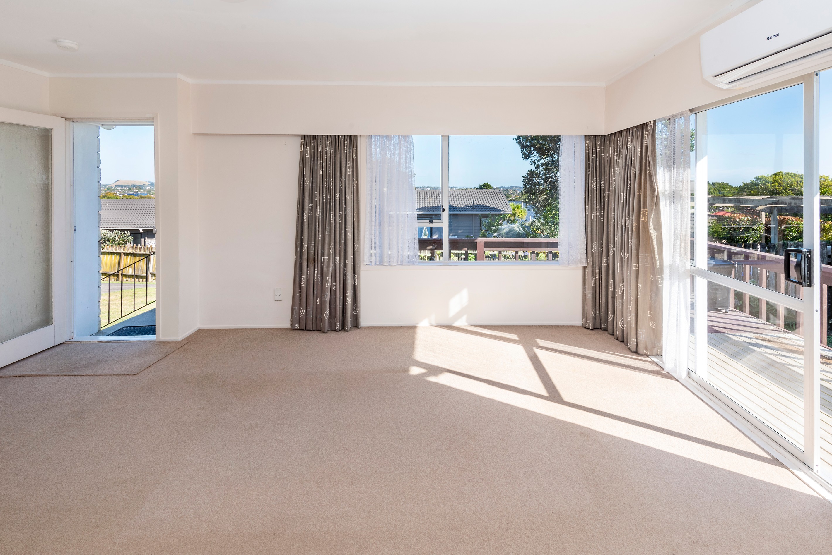 2/6 Clunie Place, Highland Park, Manukau City