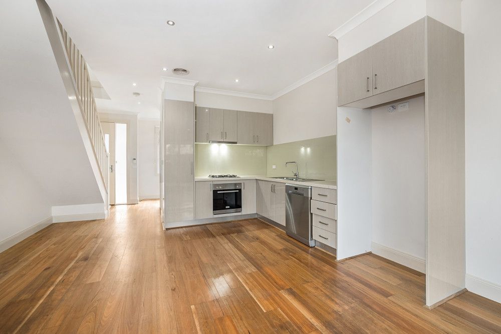 7/15 Sweetland Road, Box Hill, VIC 3128