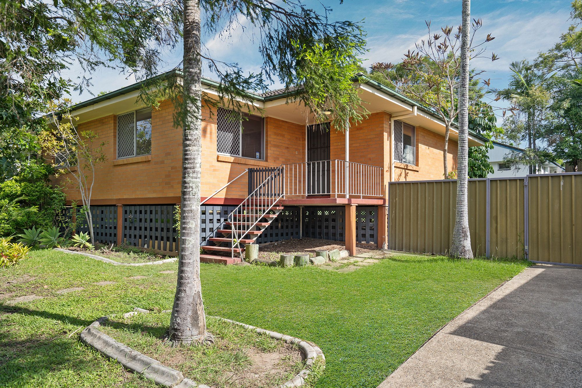 7 Yugumbri Crescent, Logan Central, QLD 4114