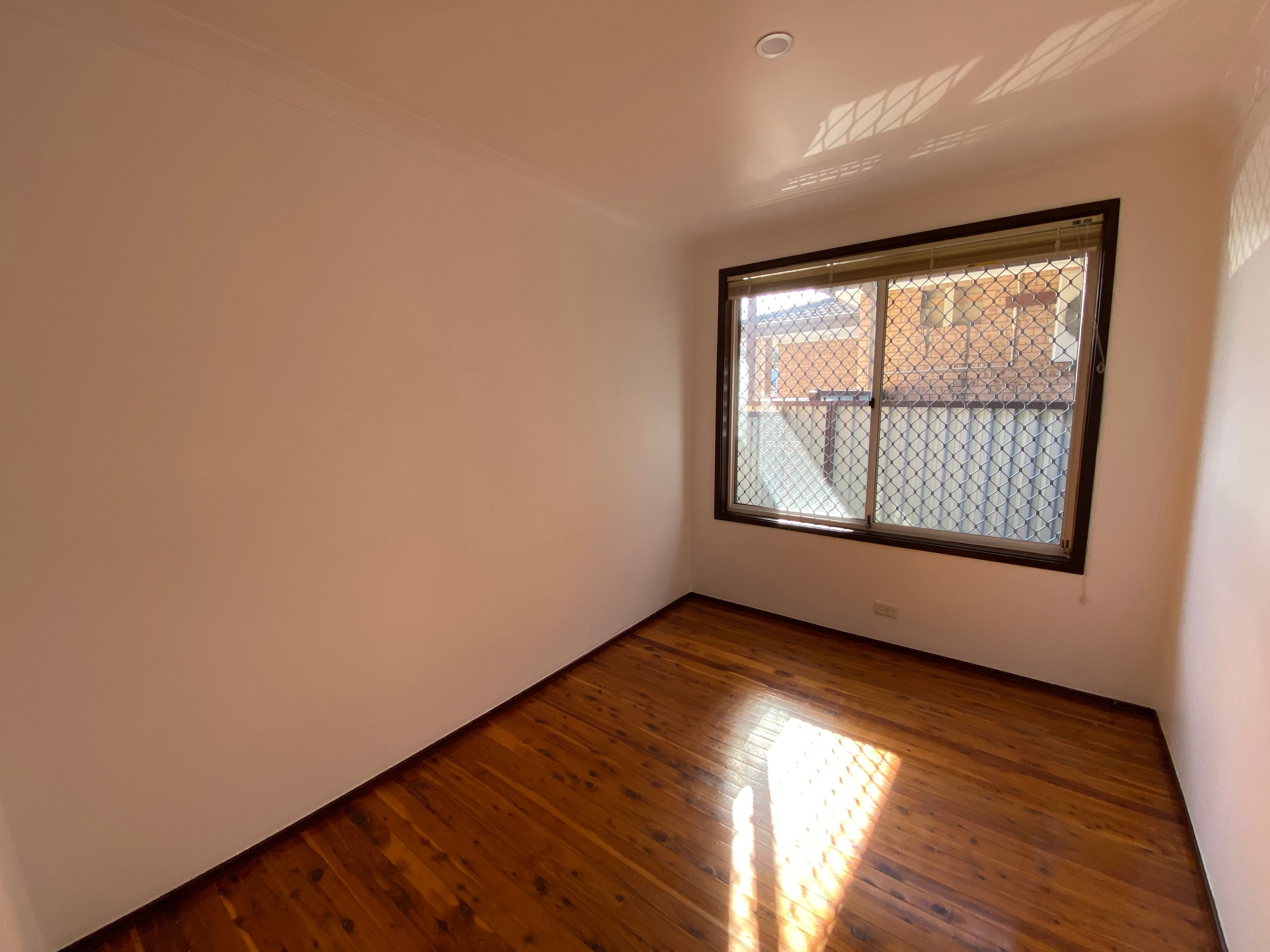 17 Simpson Road, Bonnyrigg Heights, NSW 2177