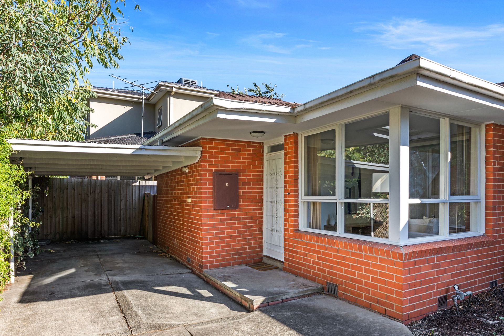 6 Batten Street, Glen Waverley VIC 3150