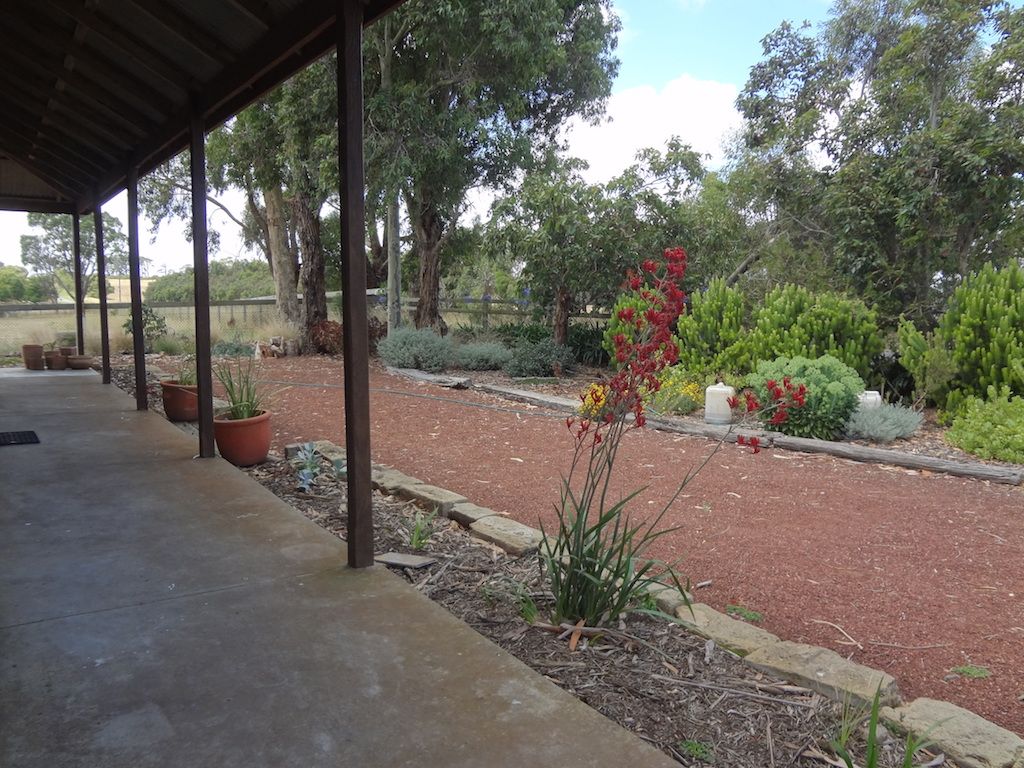 163 Plummers Hill Road, Woodford, VIC 3281