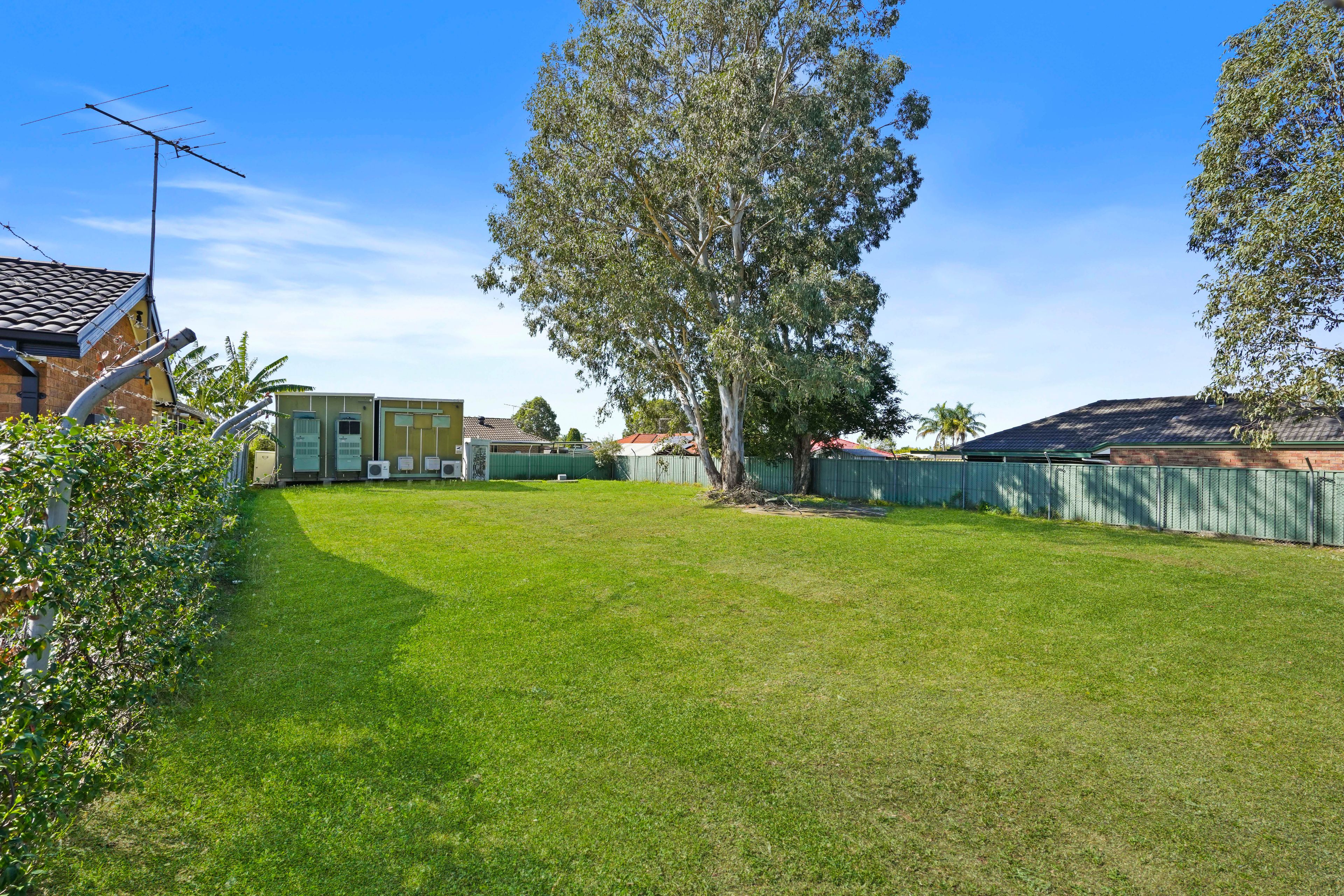 18 Nineteenth Avenue, Hoxton Park, NSW 2171
