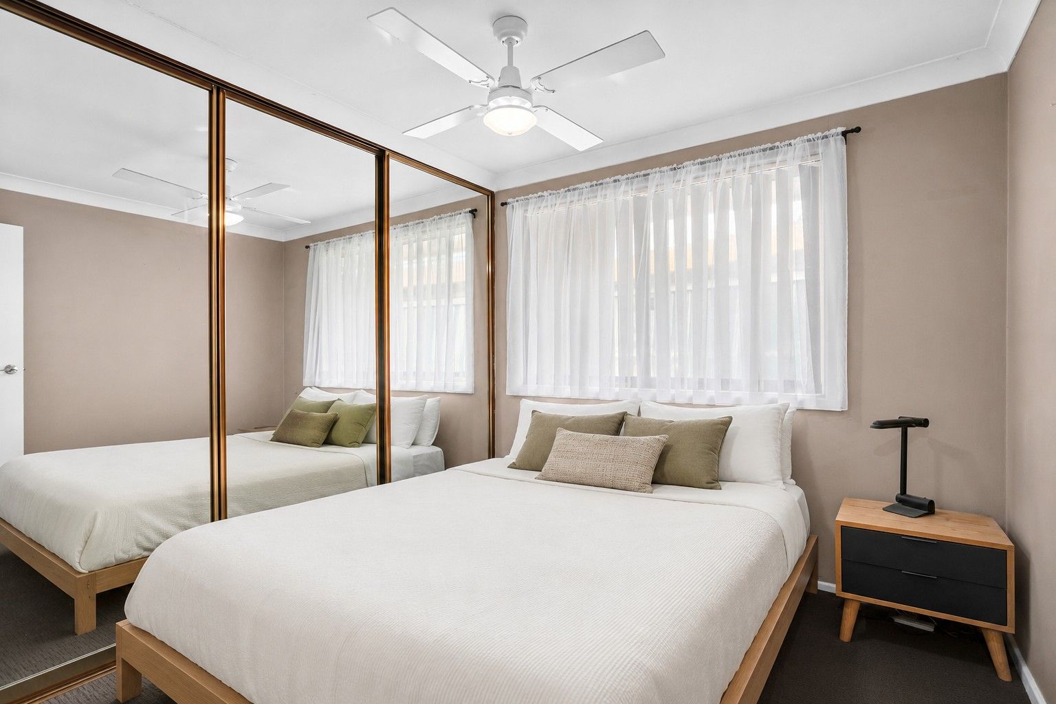 103 Wentworth Street — photo 6 of 14