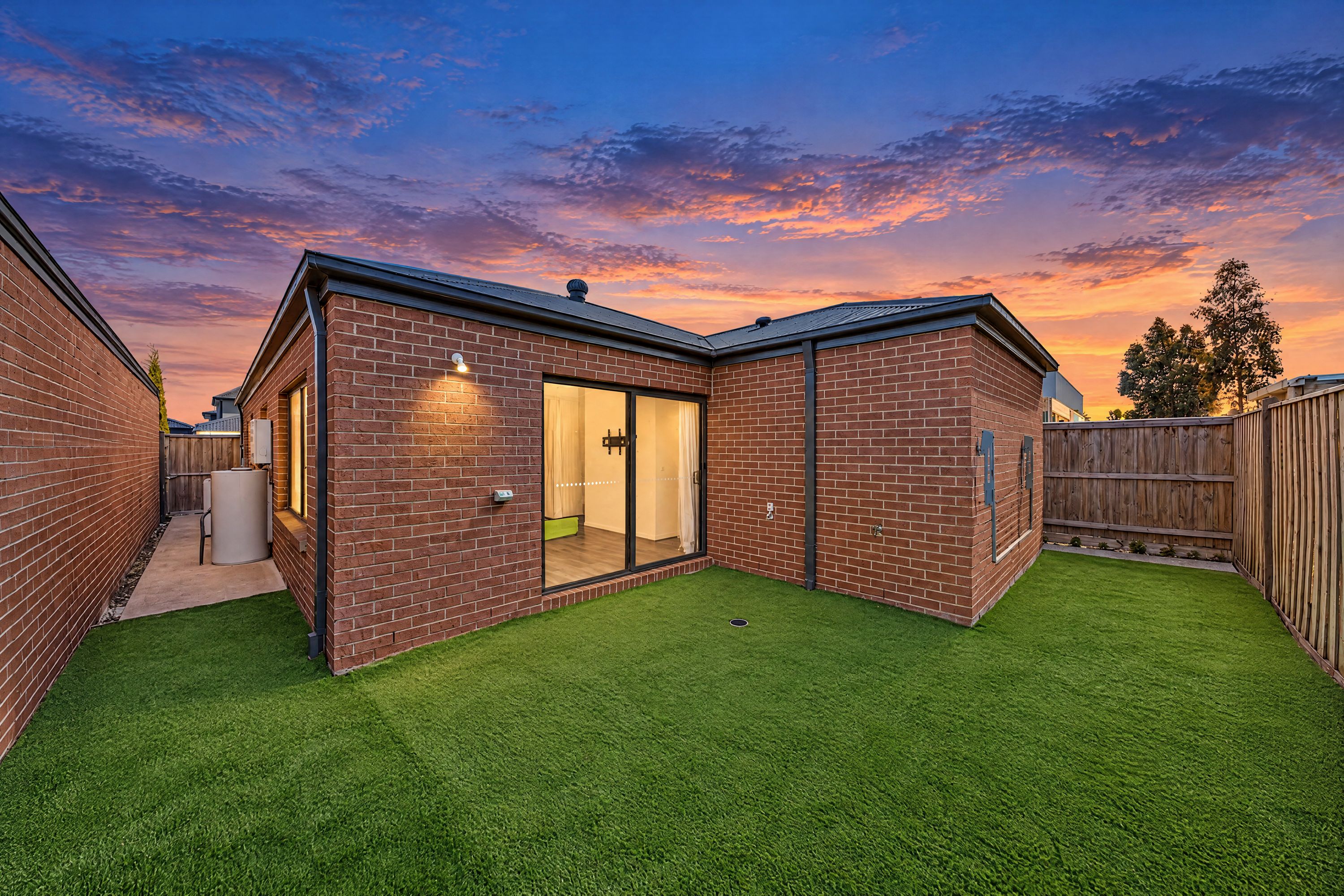 3 Yolen Street — photo 14 of 19