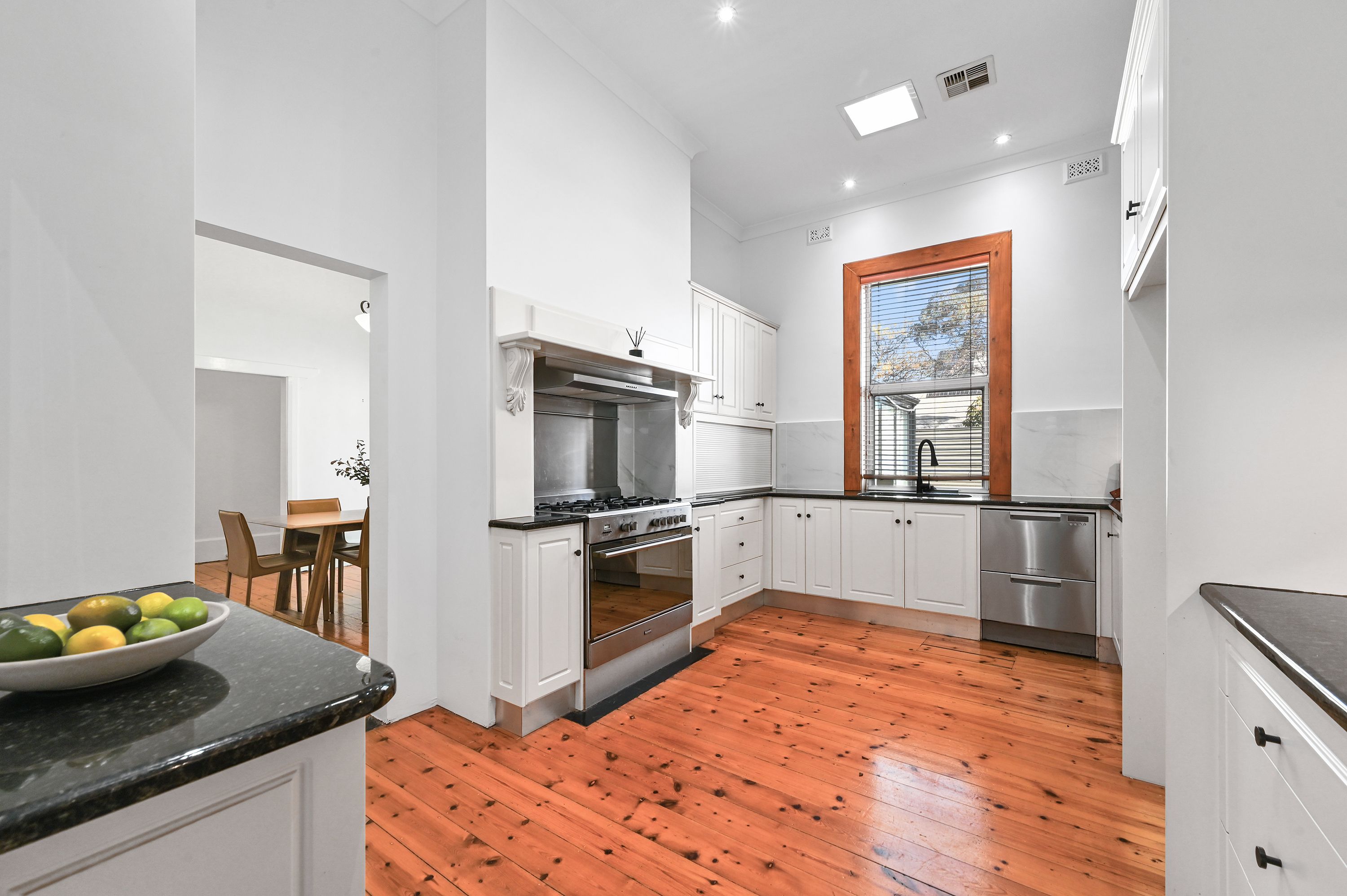 471 Military Road — photo 10 of 30