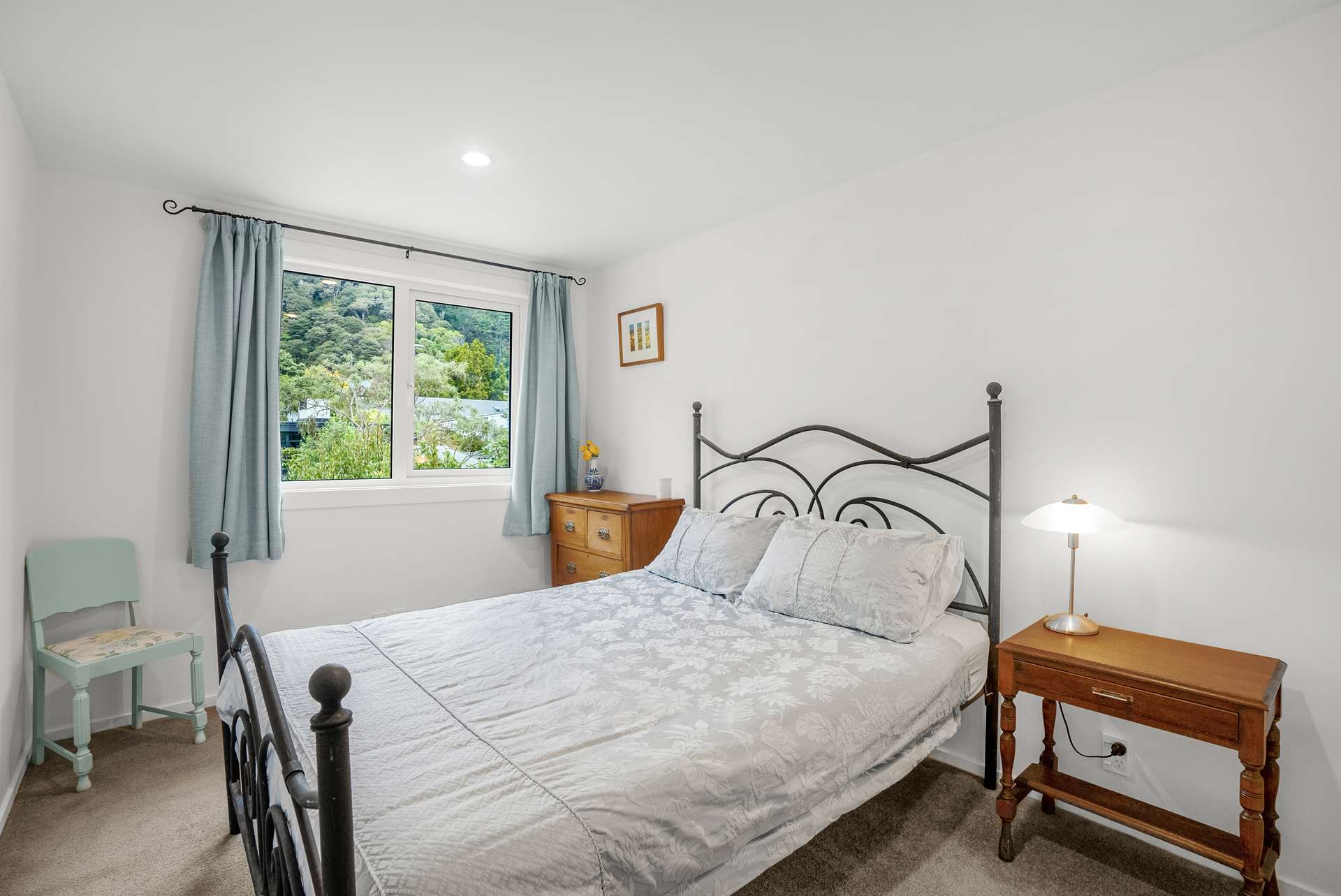 411 Muritai Road photo 13