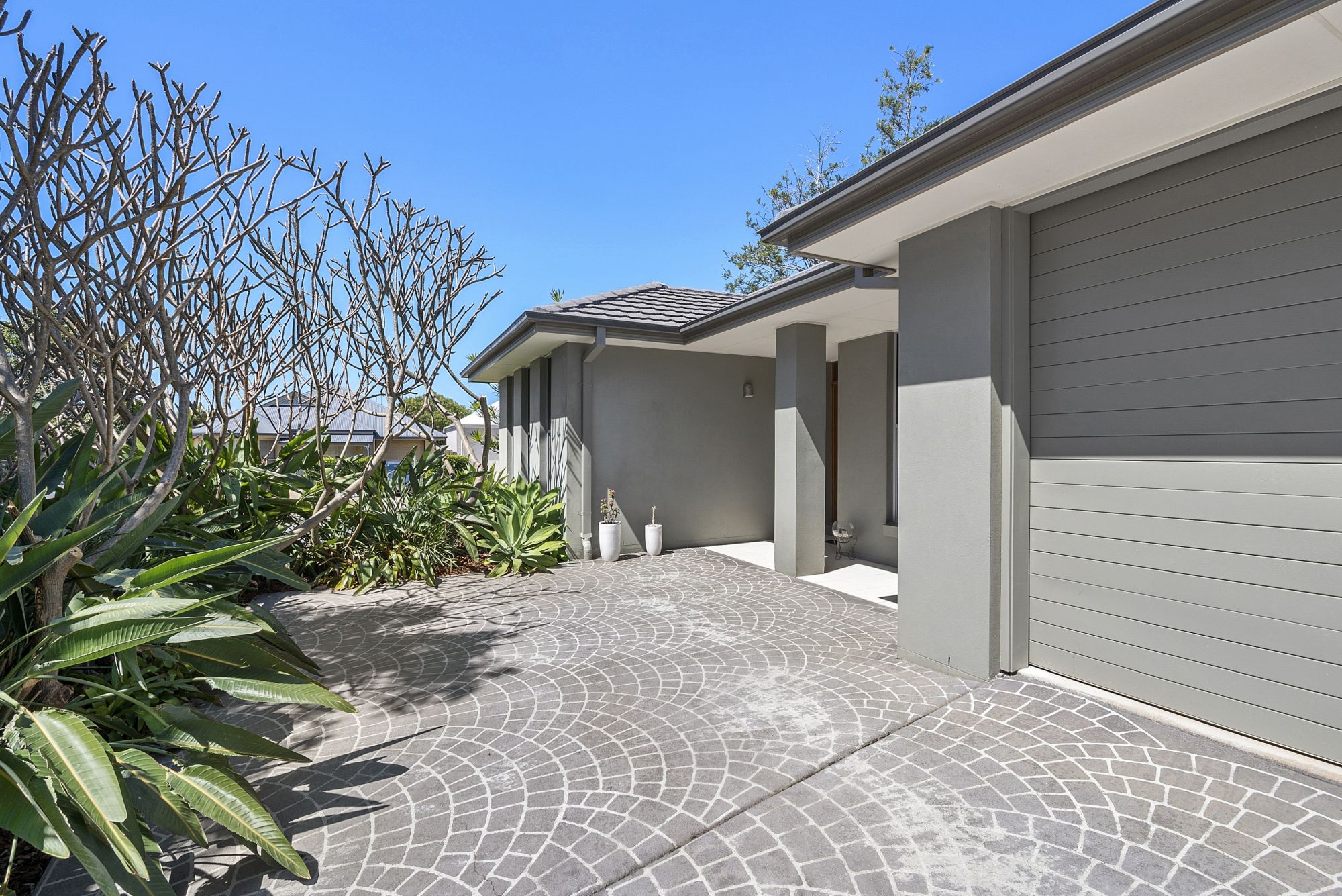 28 Tuckeroo Parade, North Lakes, QLD 4509