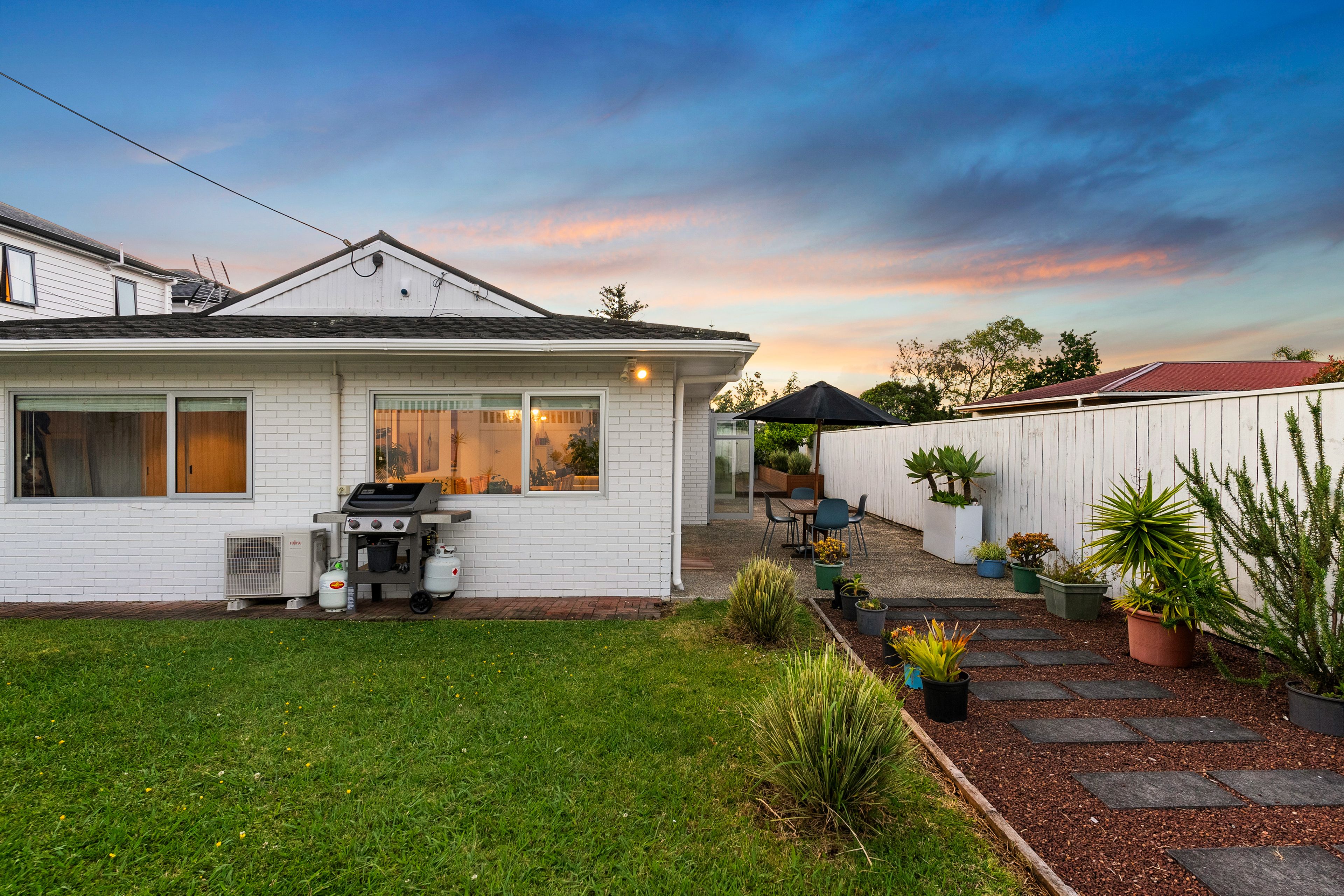 55 Matipo Road, Te Atatu Peninsula, Waitakere City