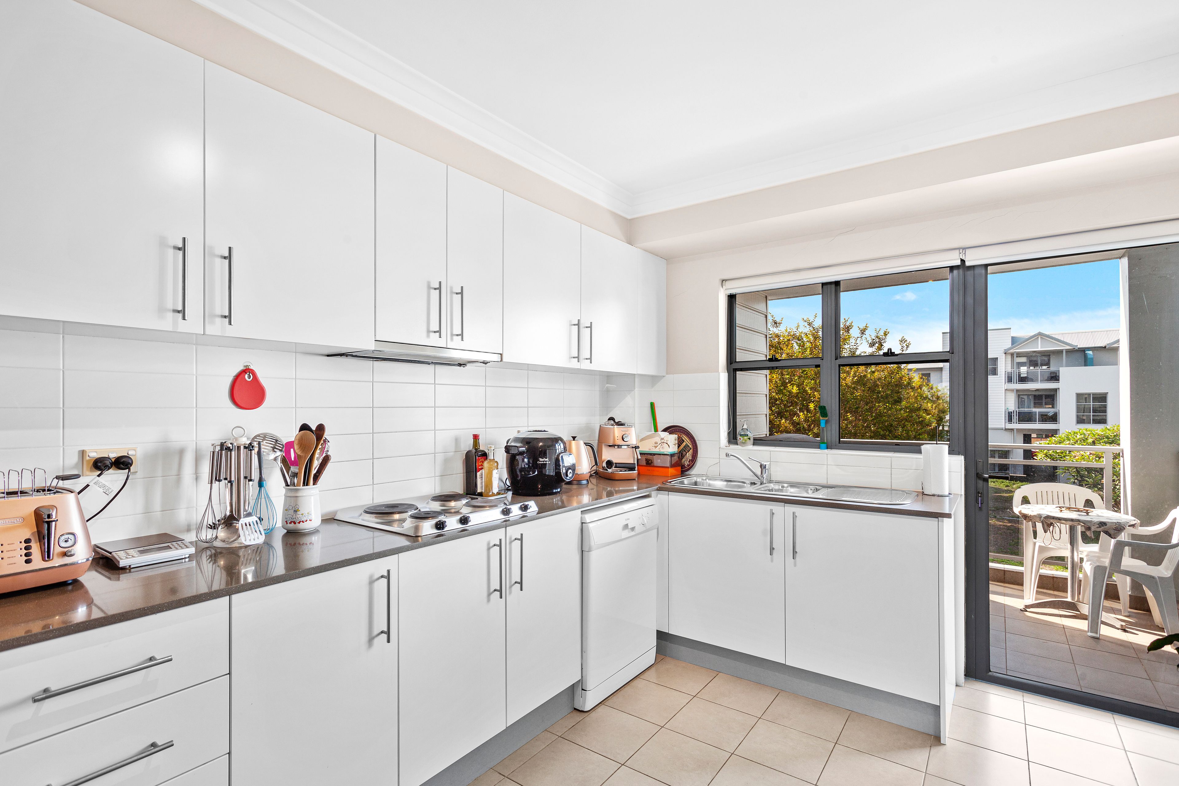 24/20-26 Addison Street, Shellharbour, NSW 2529