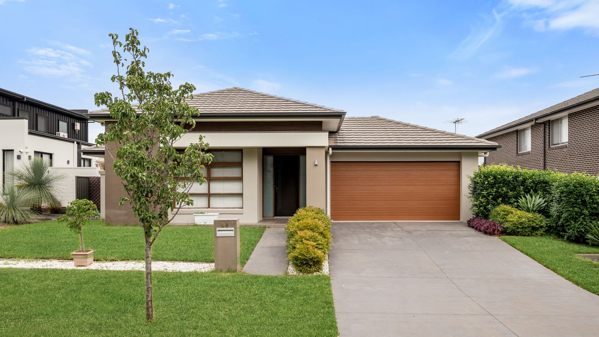 48 Cogrington Drive, Harrington Park NSW 2567