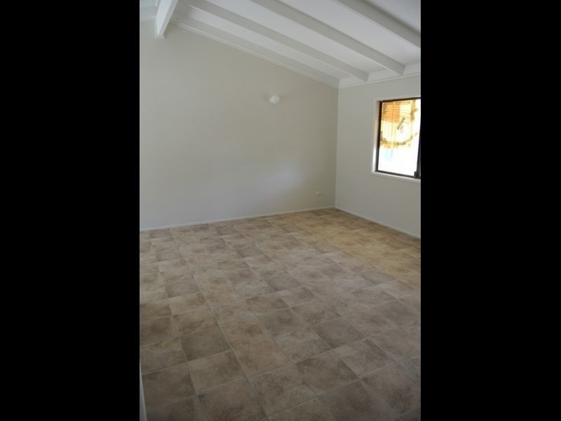 16 Lavender Street, Waterford West, QLD 4133